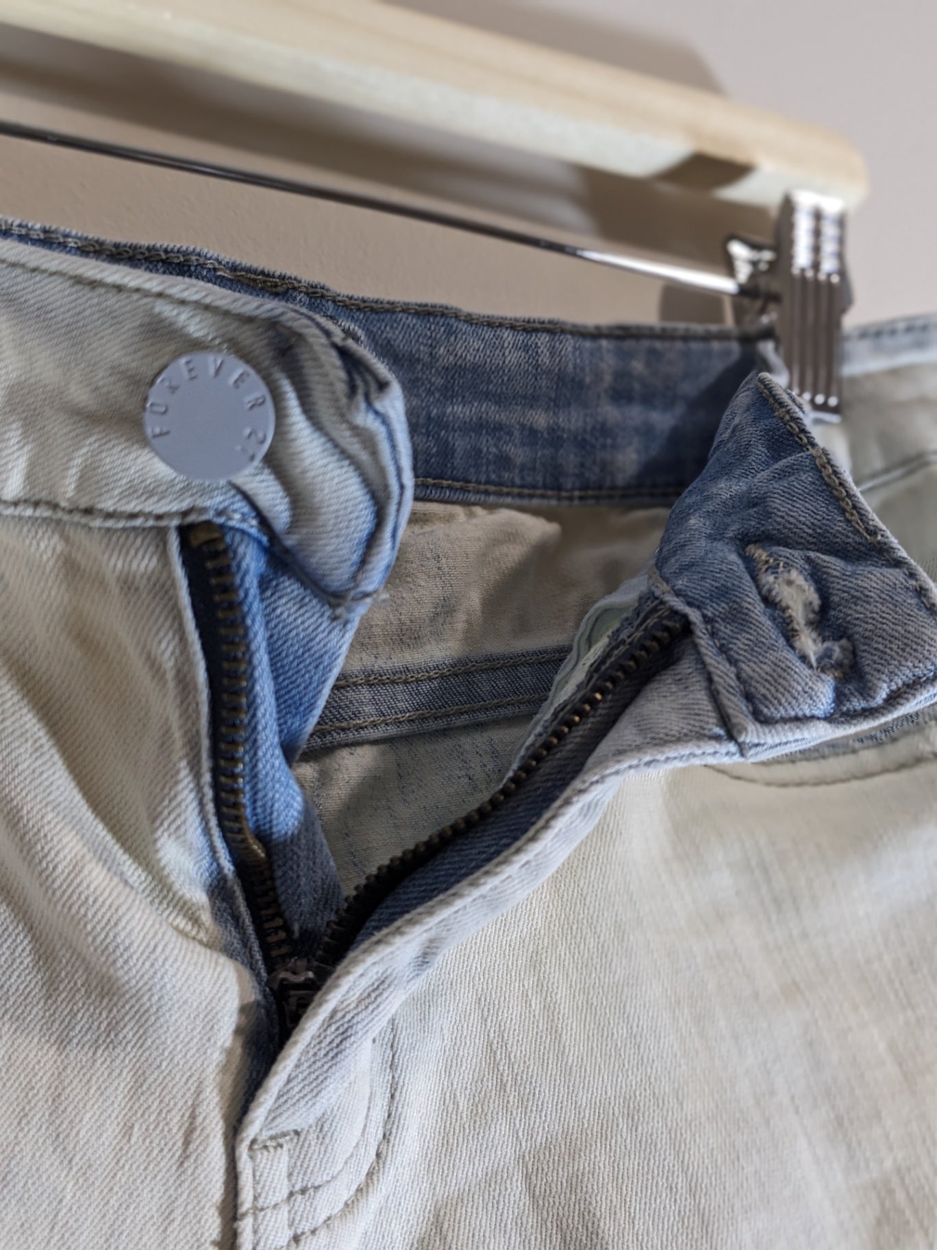 Forever 21 Denim Jean Shorts - Sz 28