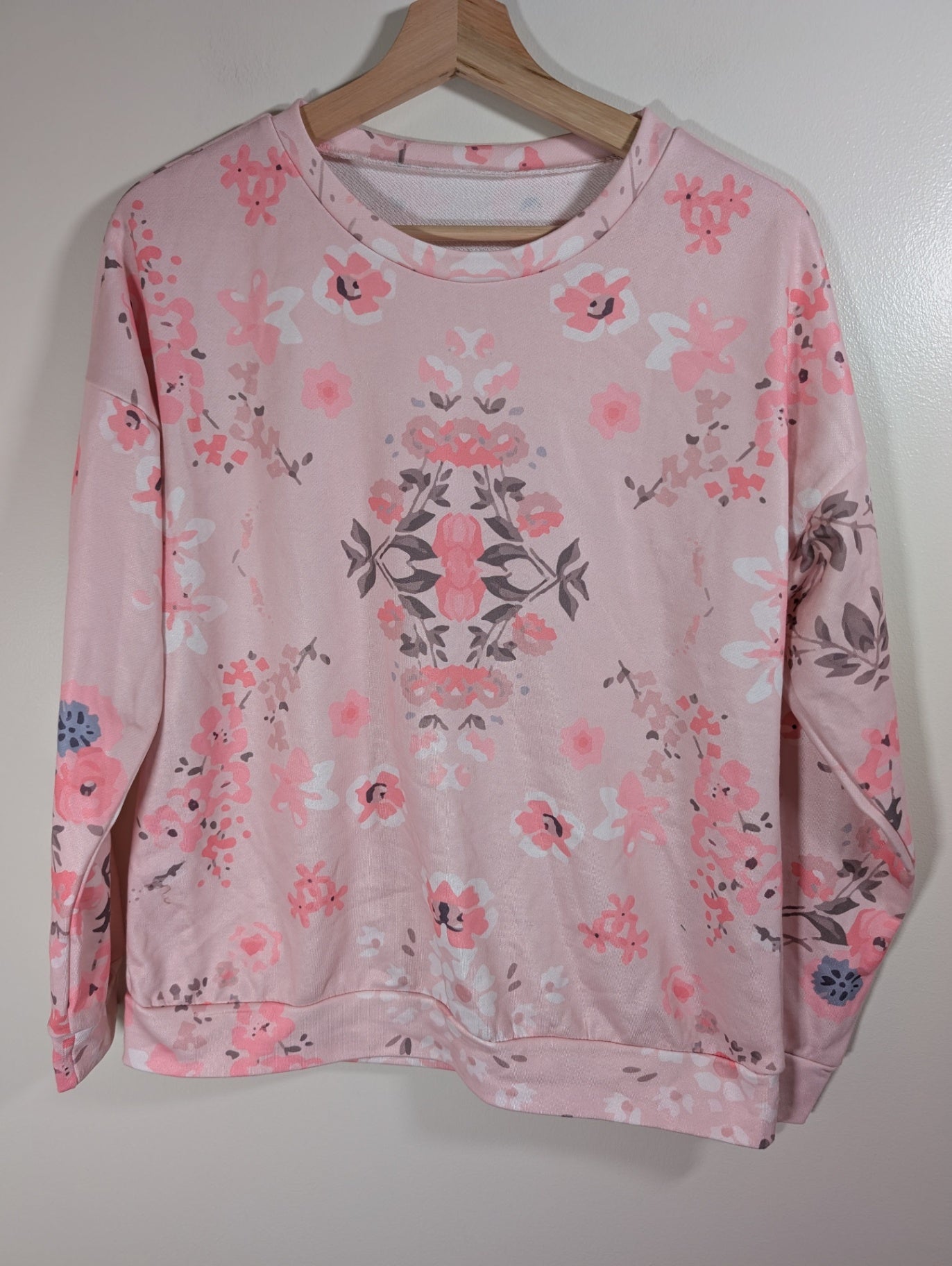 No label pink floral long sleeve - Medium