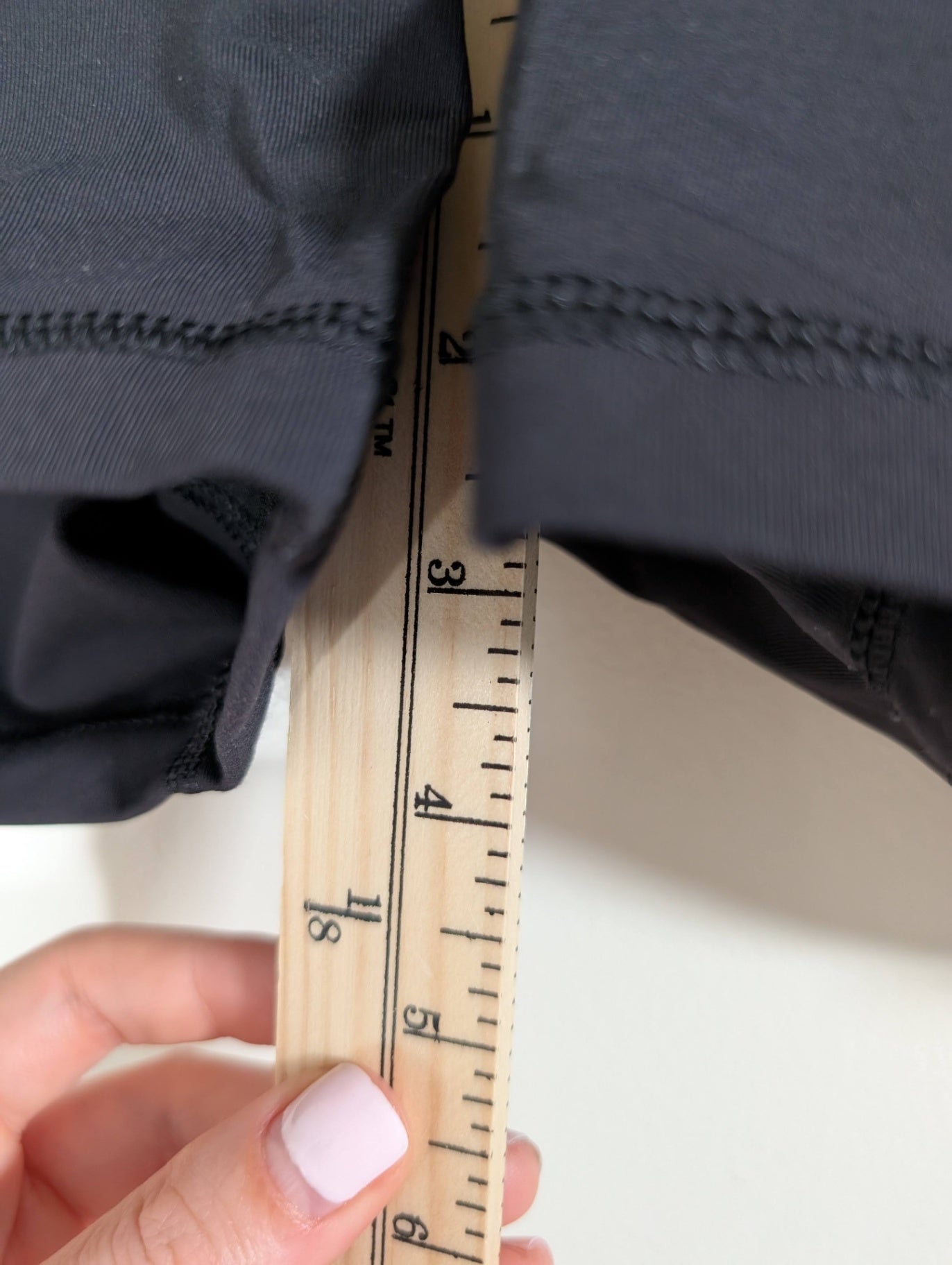 Lululemon black shorts - SZ 6