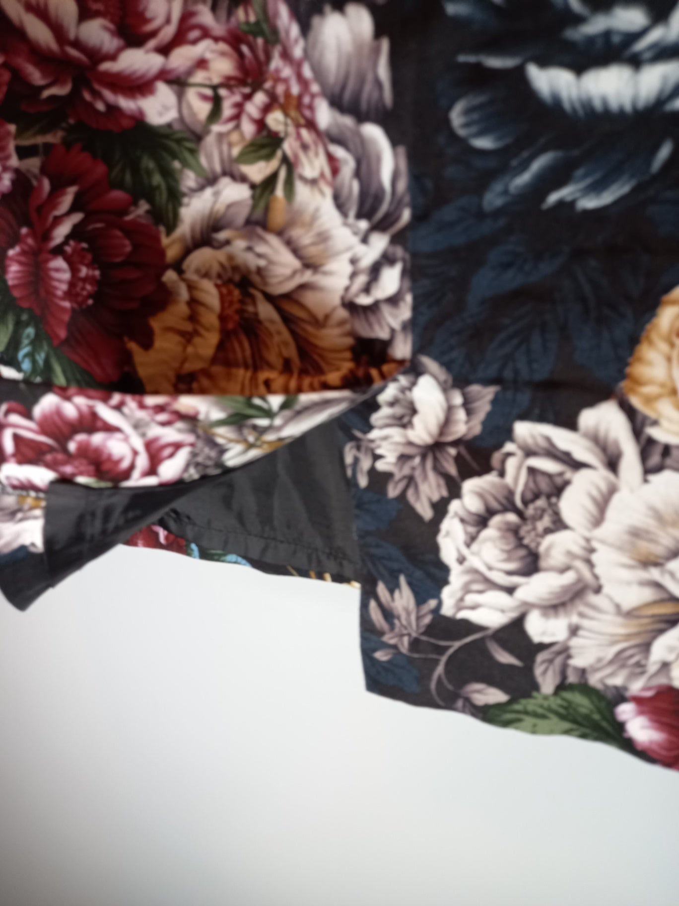 Mario Serrani Floral Skirt Sz 2