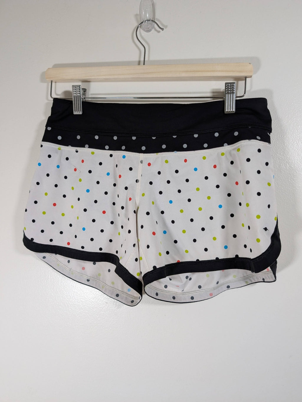 Lululemon polka dot shorts - SZ 6