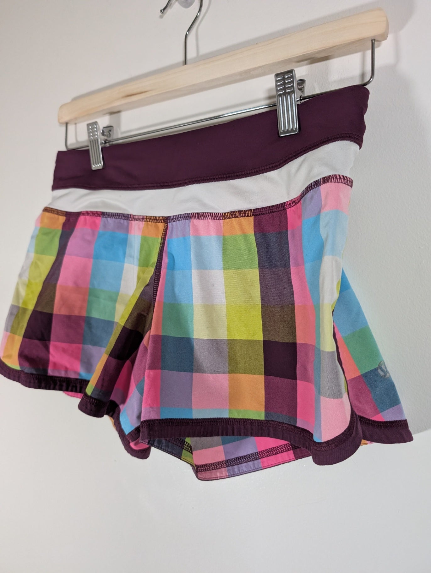 Lululemon plaid shorts - SZ 6