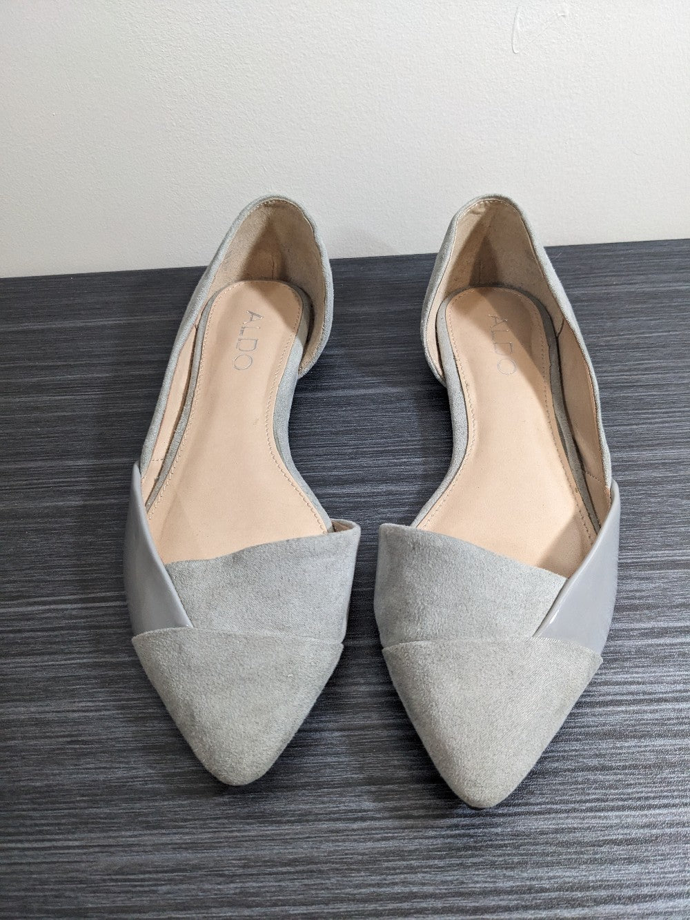 Aldo Grey Flats - Sz 6.5