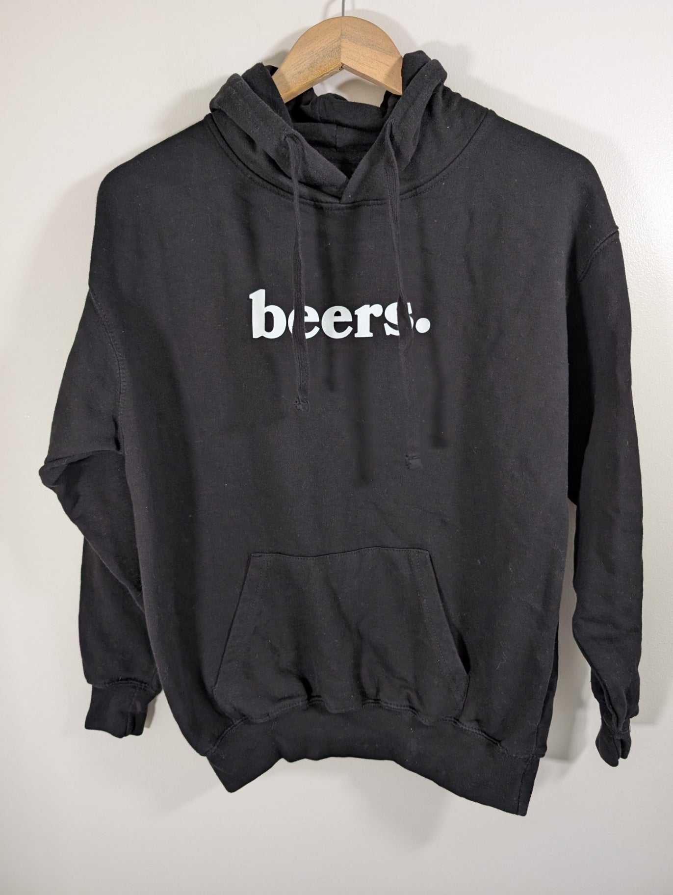 beers. hoodie - Medium
