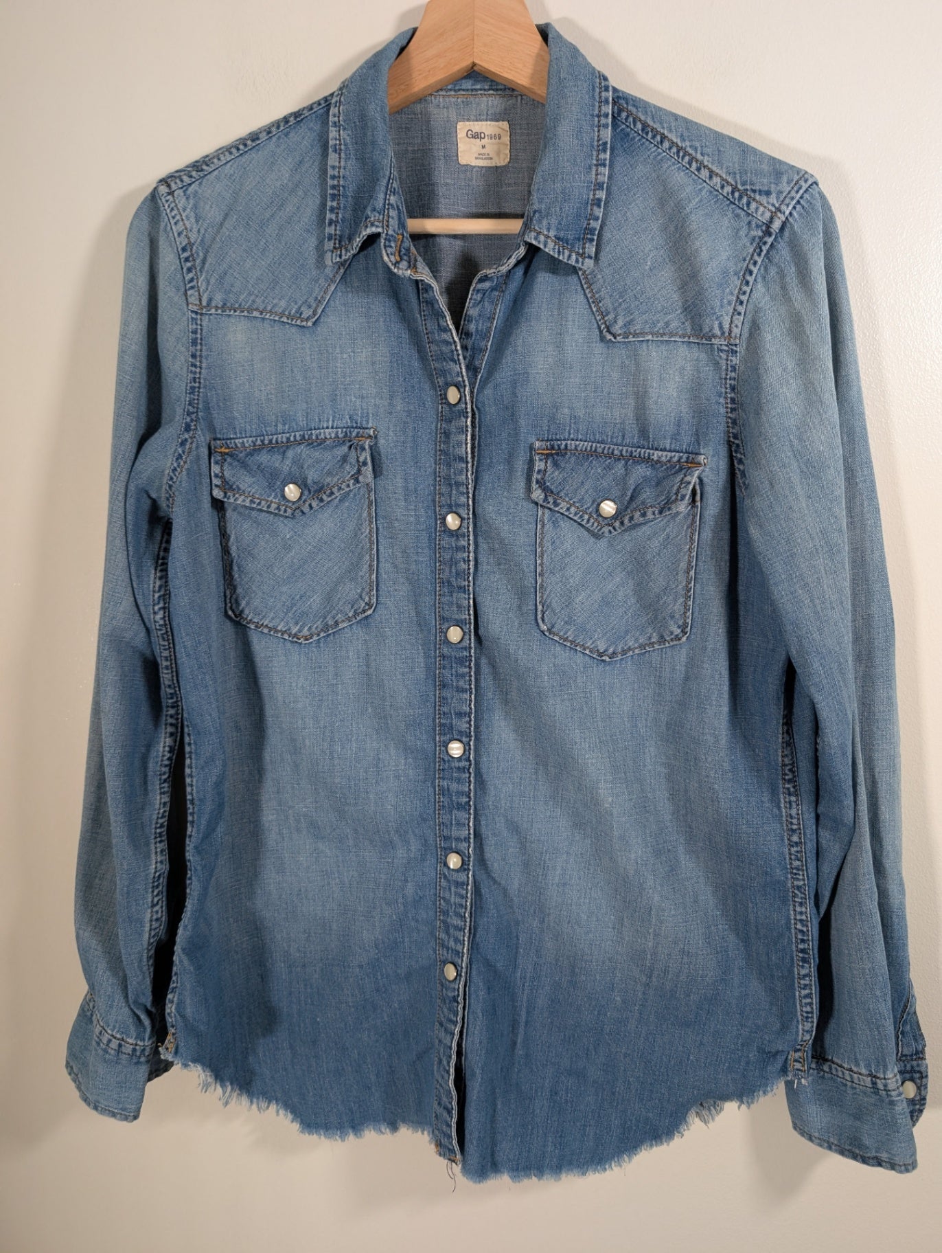 Gap denim snap long-sleeve - Medium