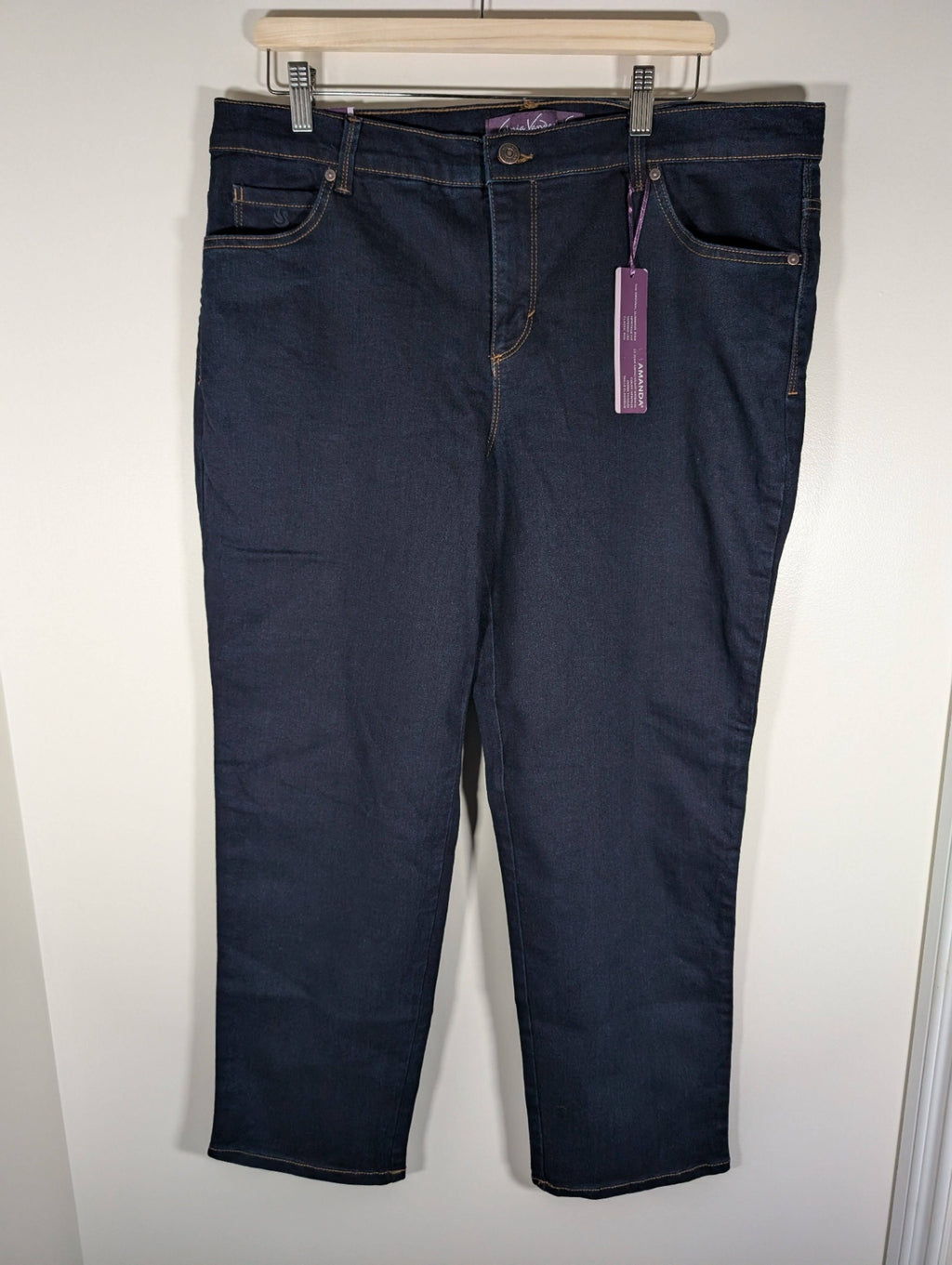 NWT Gloria Vanderbilt Original Slimming Jean - SZ 16W