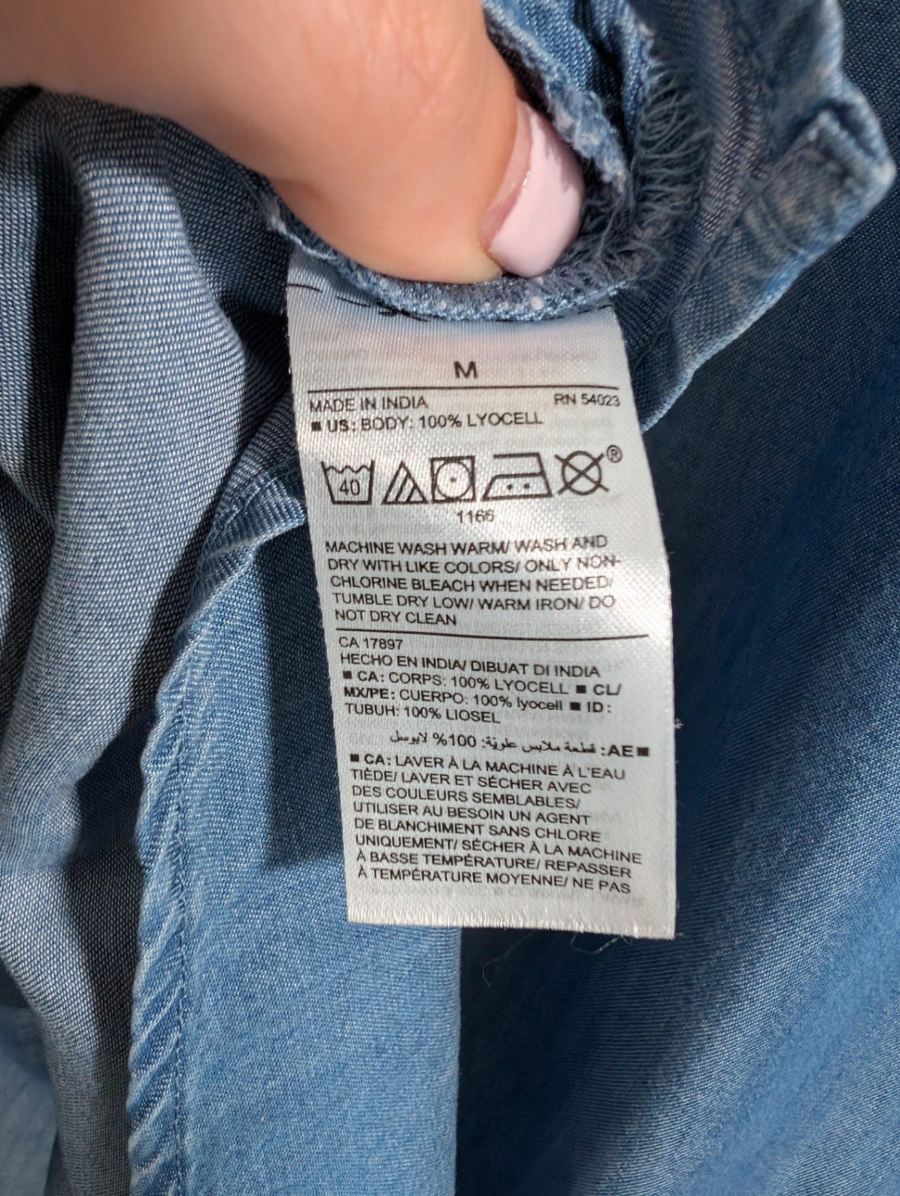 NWT Old Navy denim-style blouse - Medium