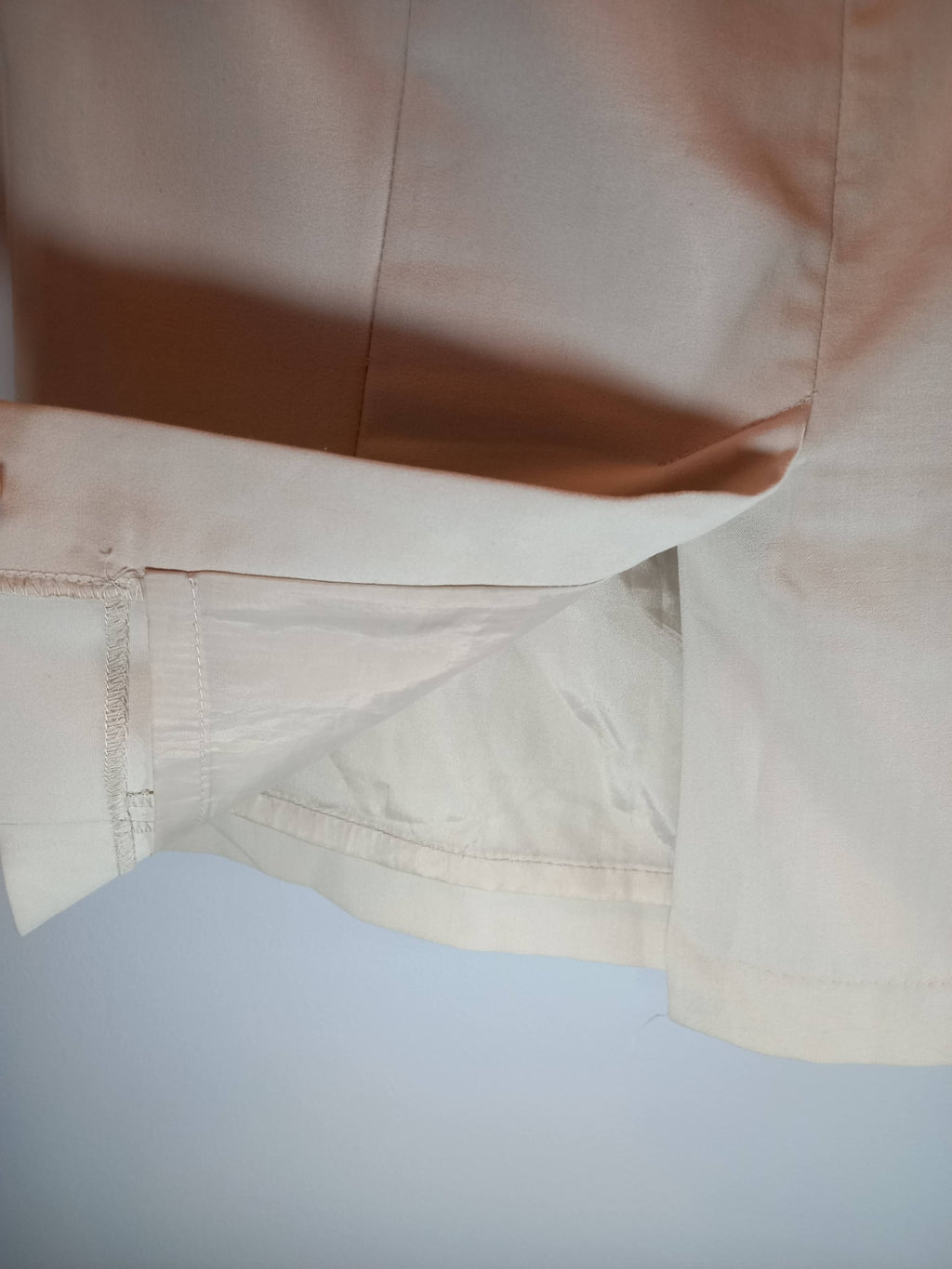 Jessica Cream Pencil Skirt Sz 4