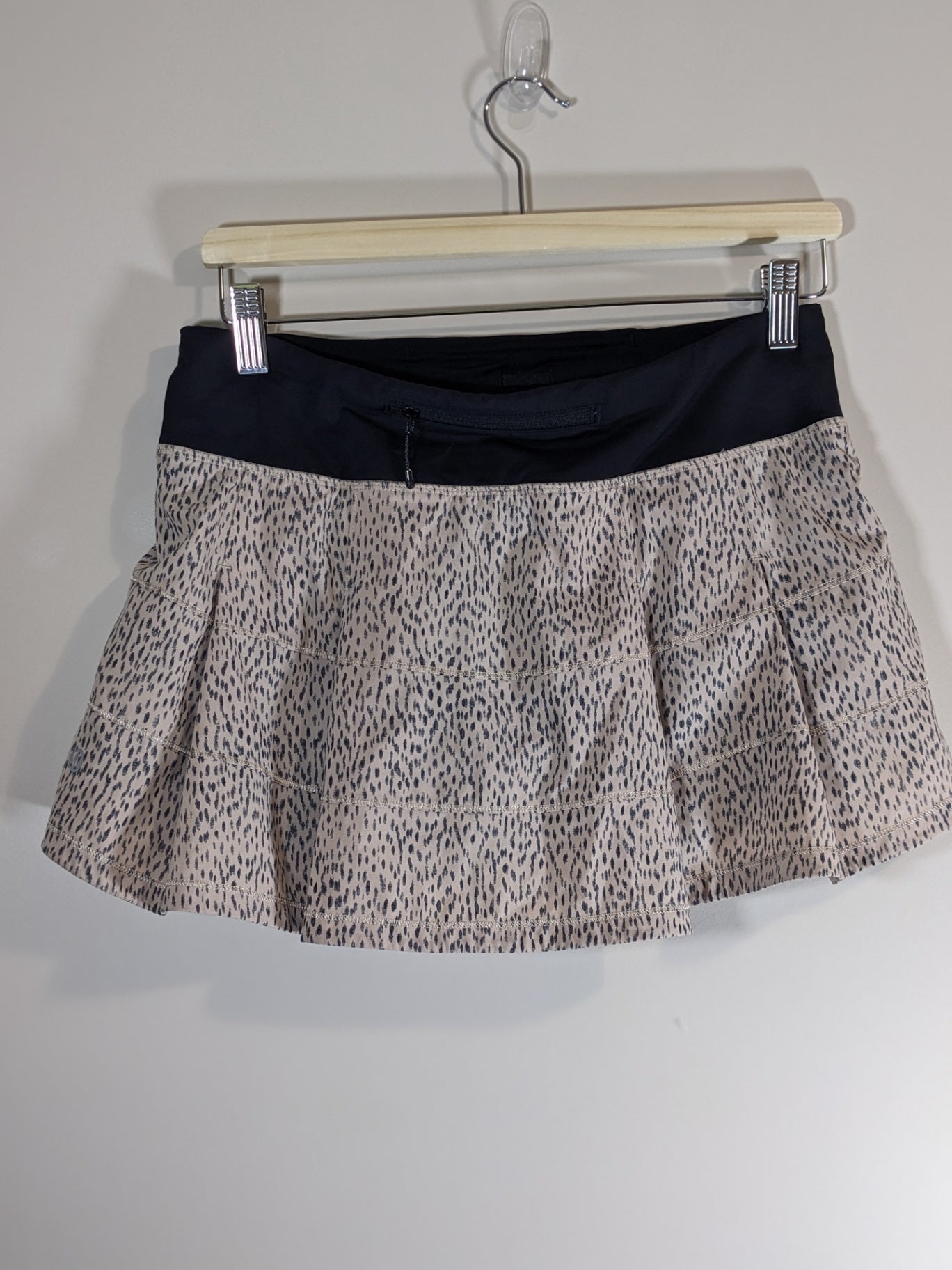 Lululemon Pace Rival Leopard Skirt - Sz 6