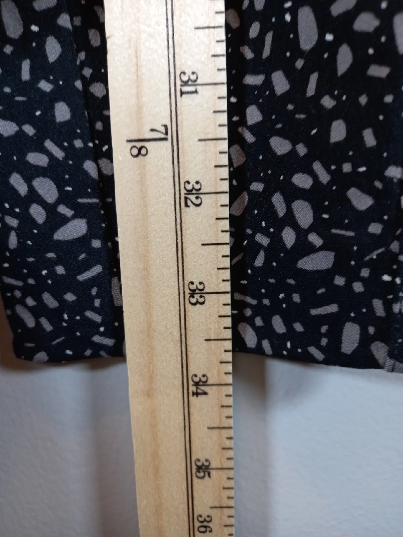 Reitmans Black & Grey Speckled Pants Sz 2 Petite