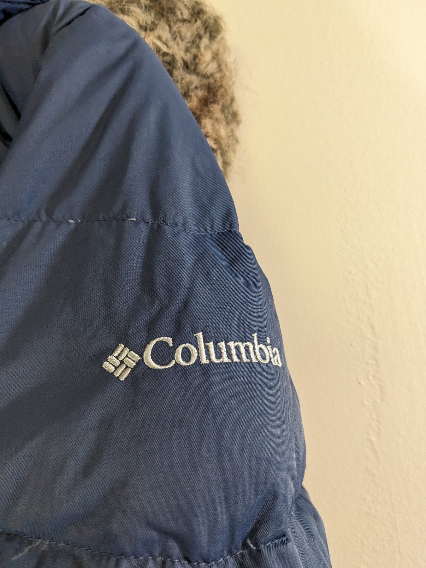 Columbia Puffer Long Jacket - Large