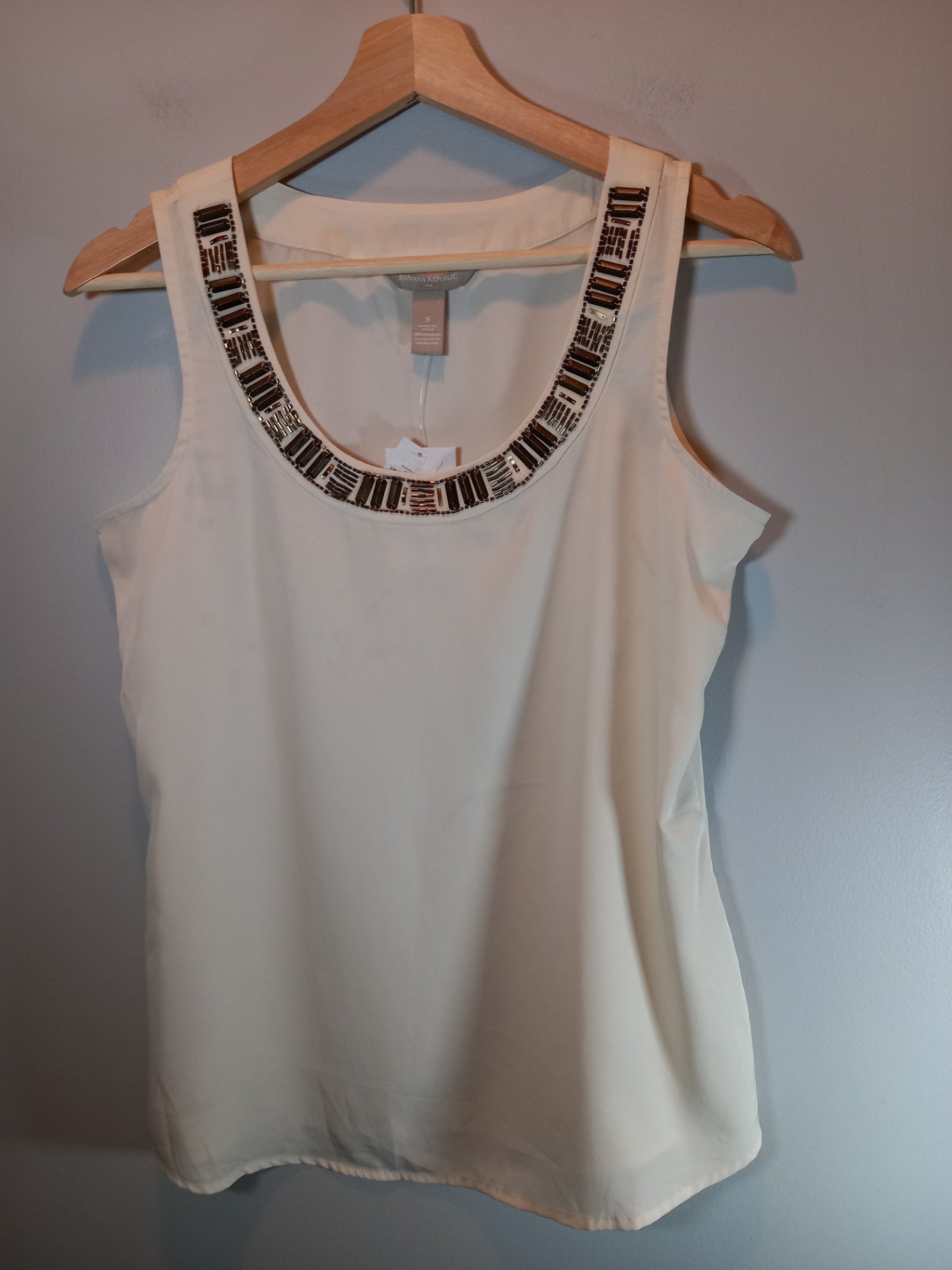 NWT Banana Republic White Sleeveless Blouse Sz S