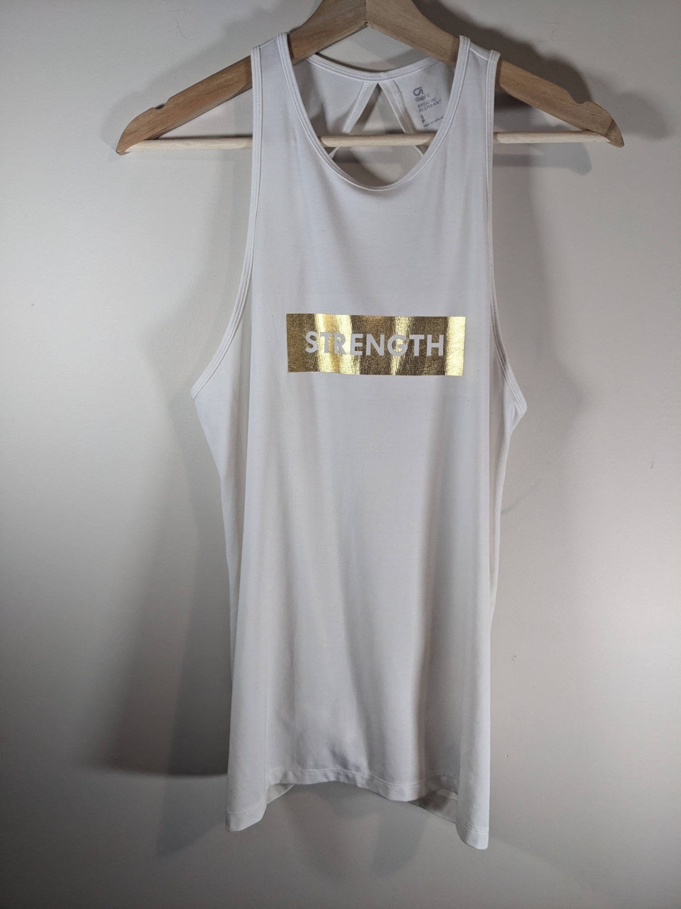 Gap "Strength" Tank - Small