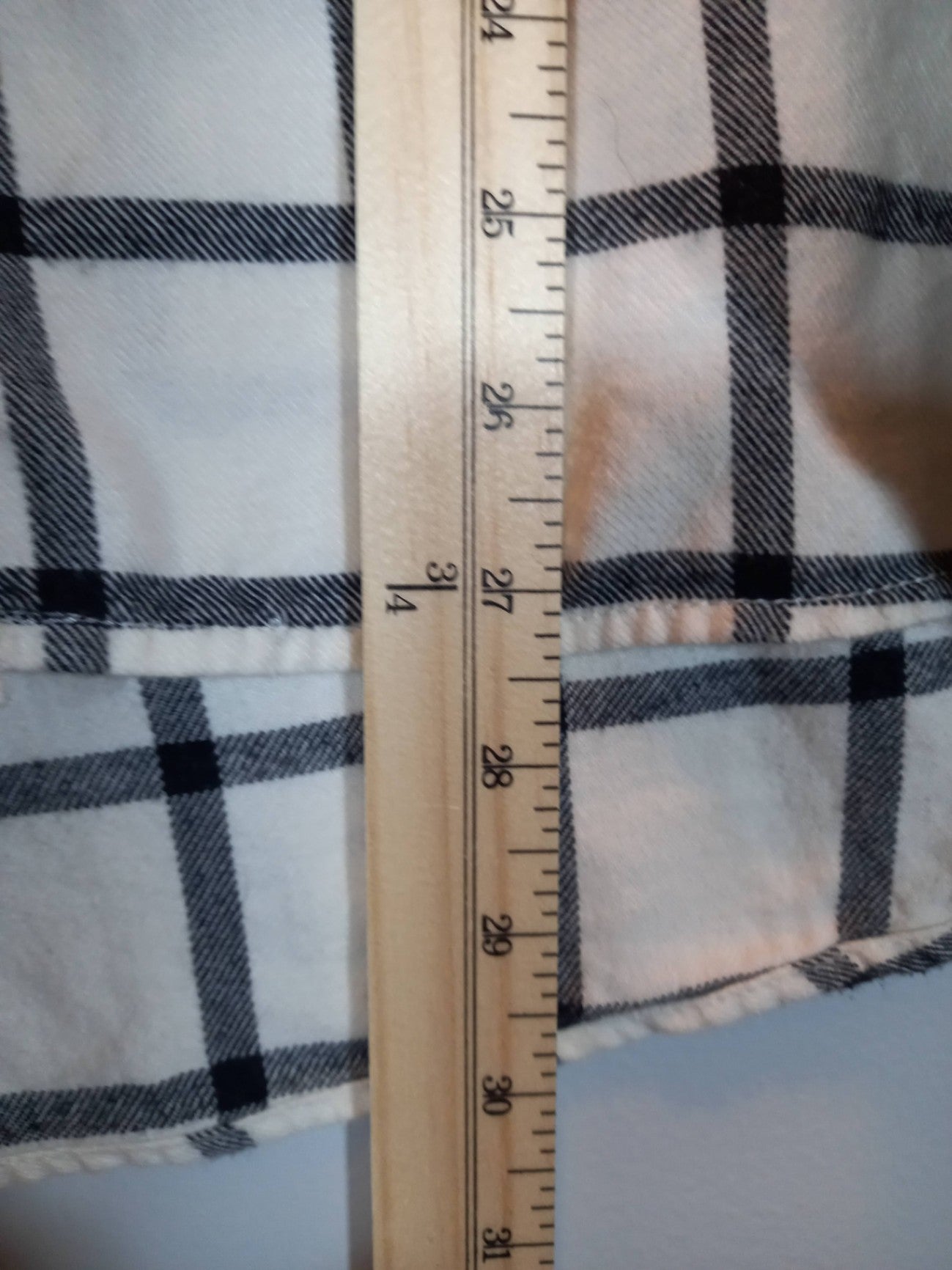Roots White & Grey Plaid Flannel  Shirt Sz XL