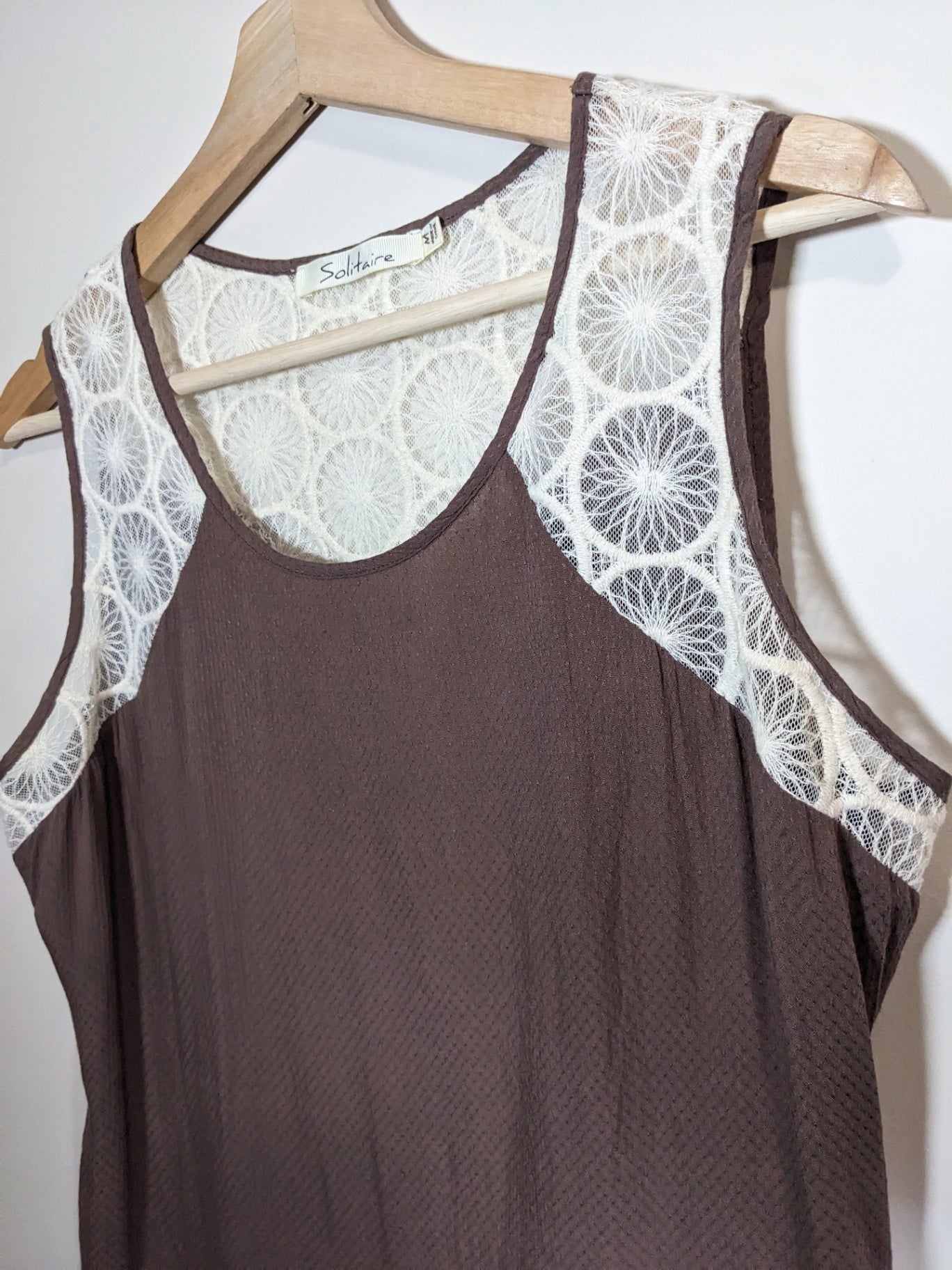 Solitaire Sleeveless Blouse - Medium