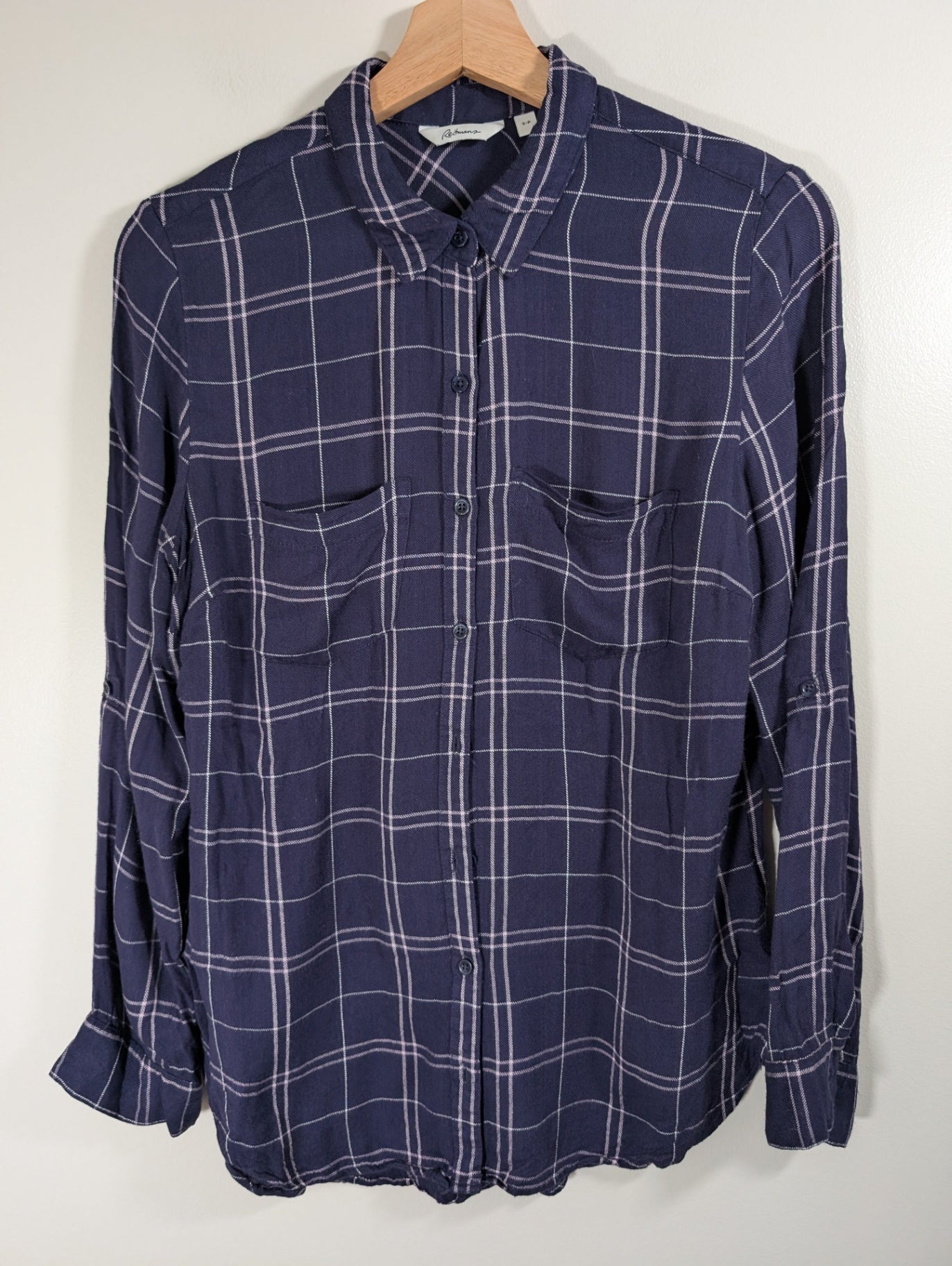 Reitmans blue plaid button up - Small