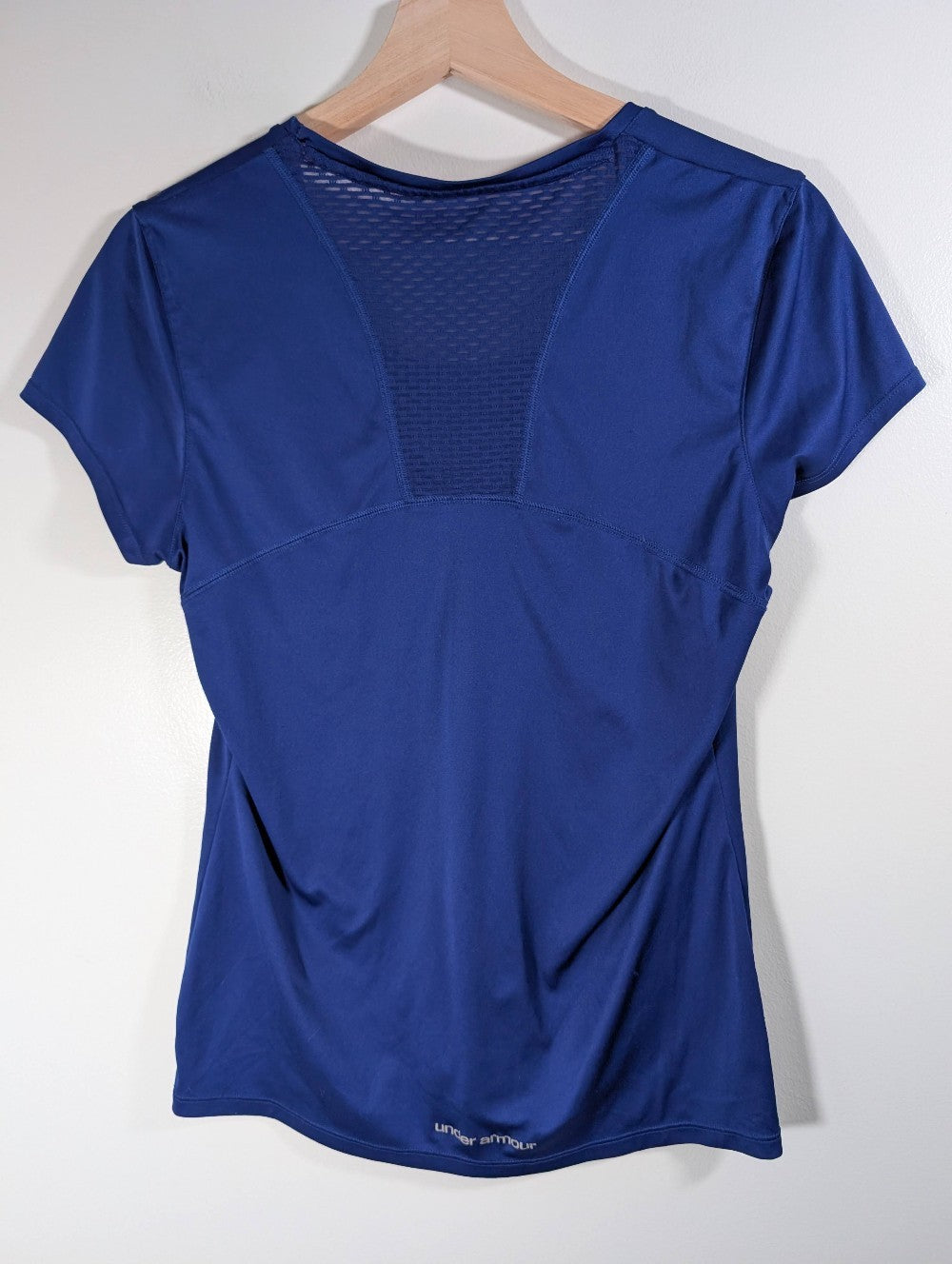 Under Armour active tee - appears medium