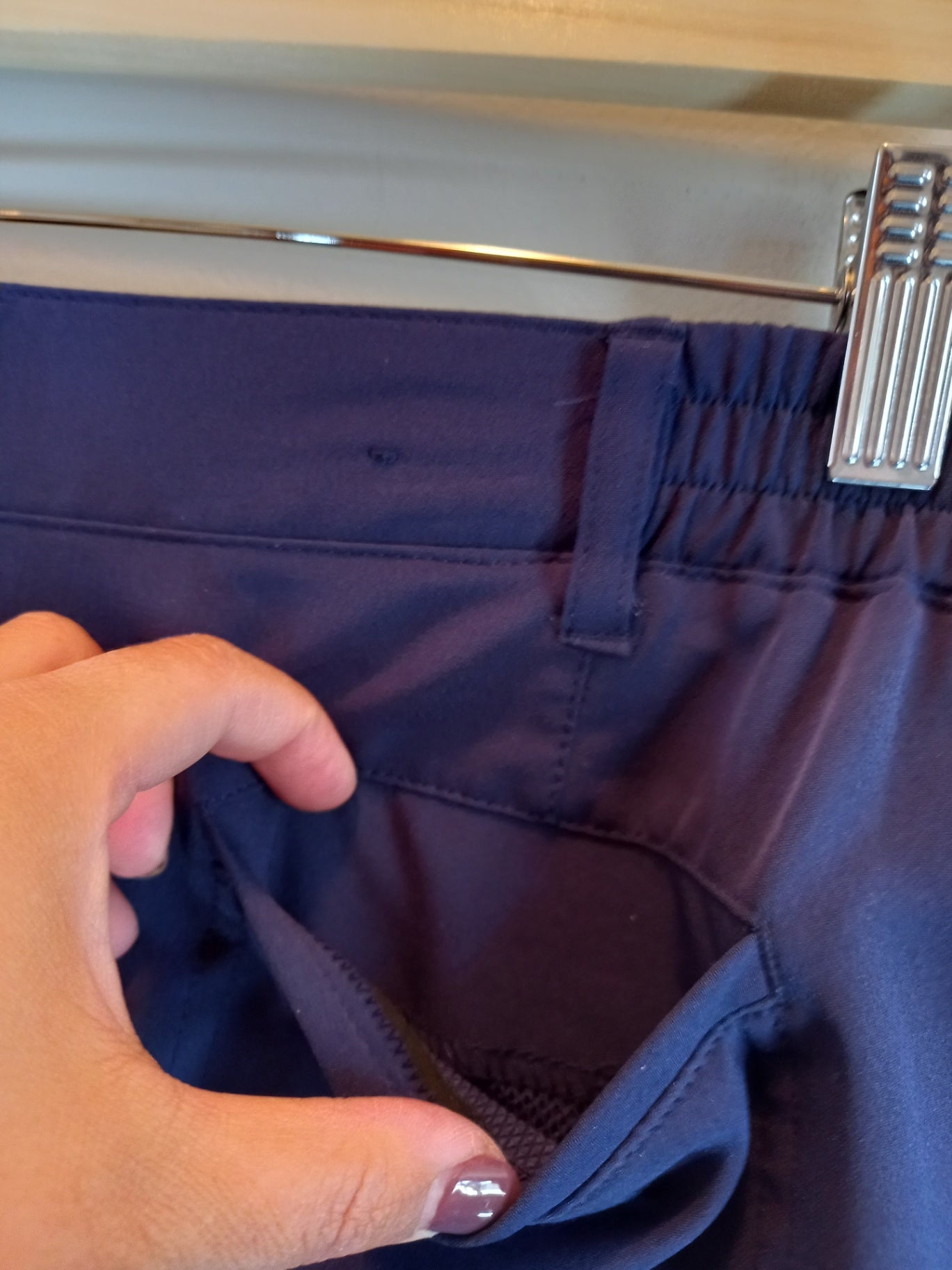 32 Degree  Navy Shorts - Medium