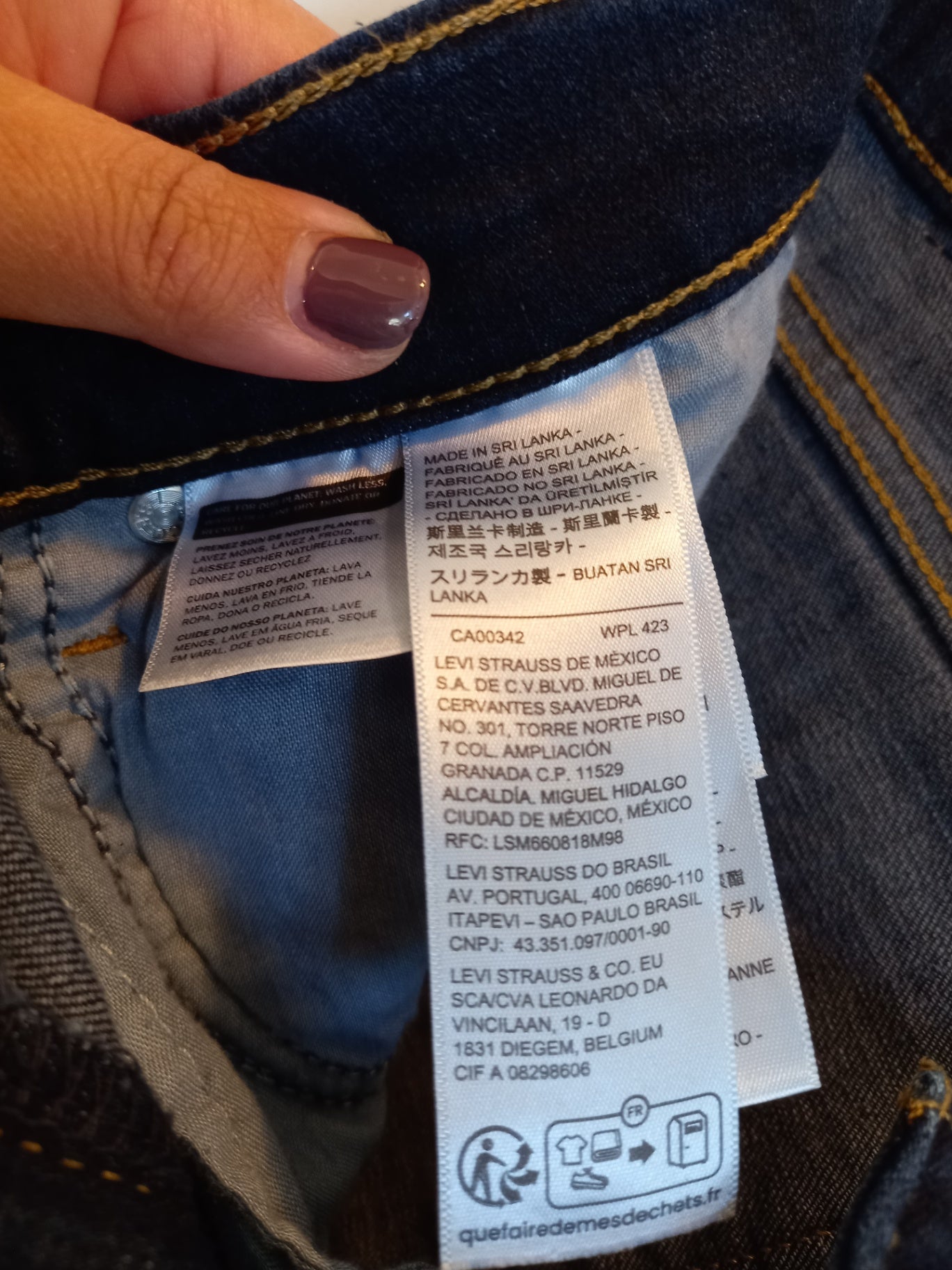Levi's Straight Cut Jeans - Sz 10