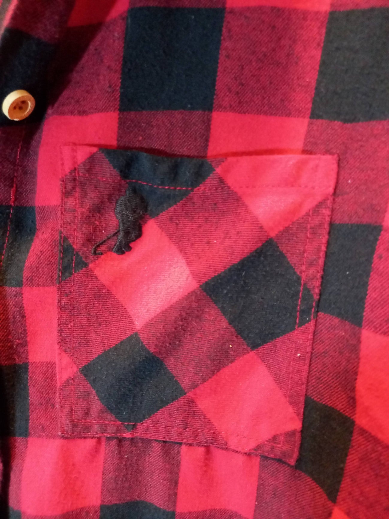 Gongshow Red & Black Checkered Flannel Sz XL