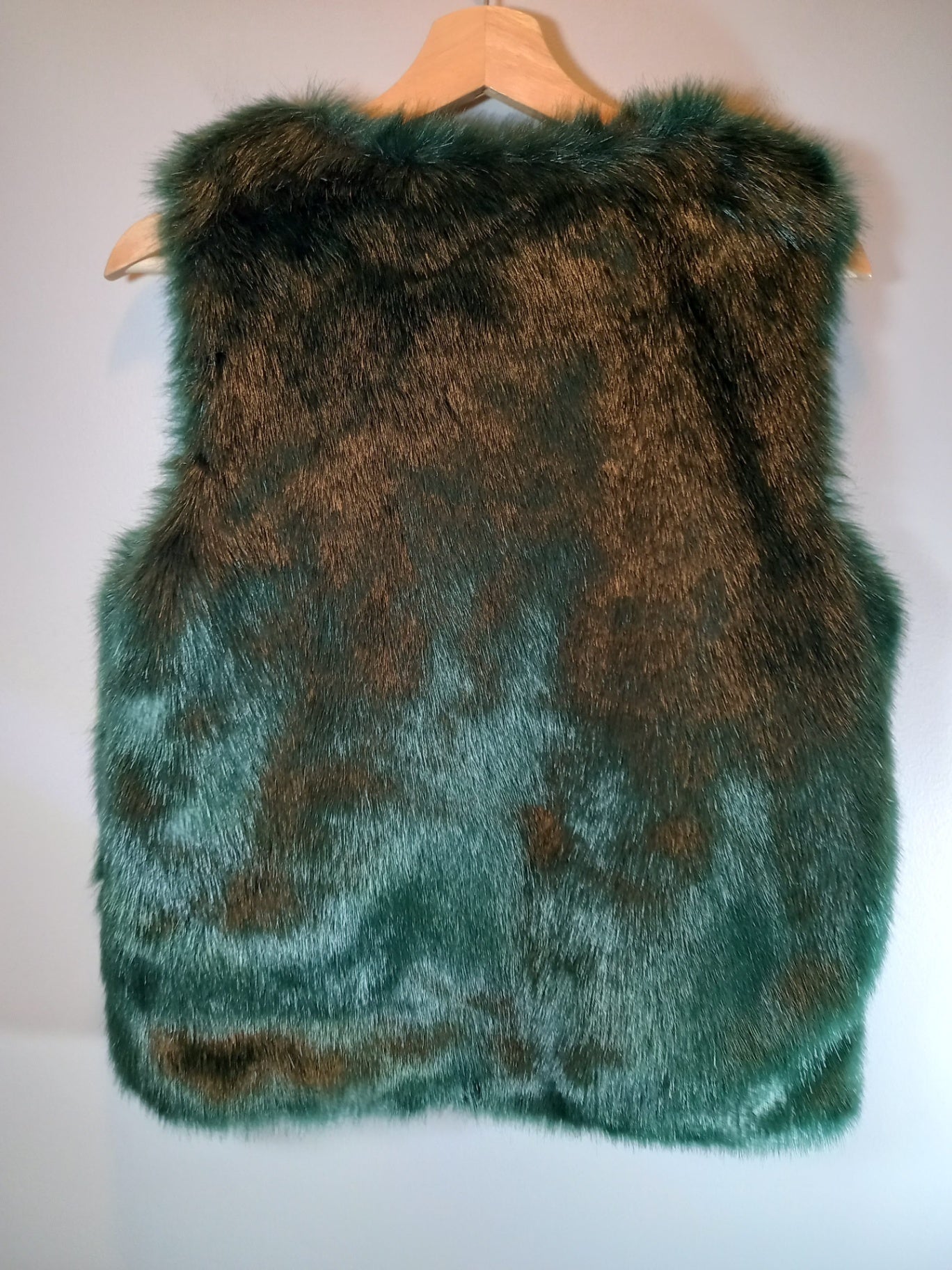 Top Shop Green Faux Fur Vest Sz 4