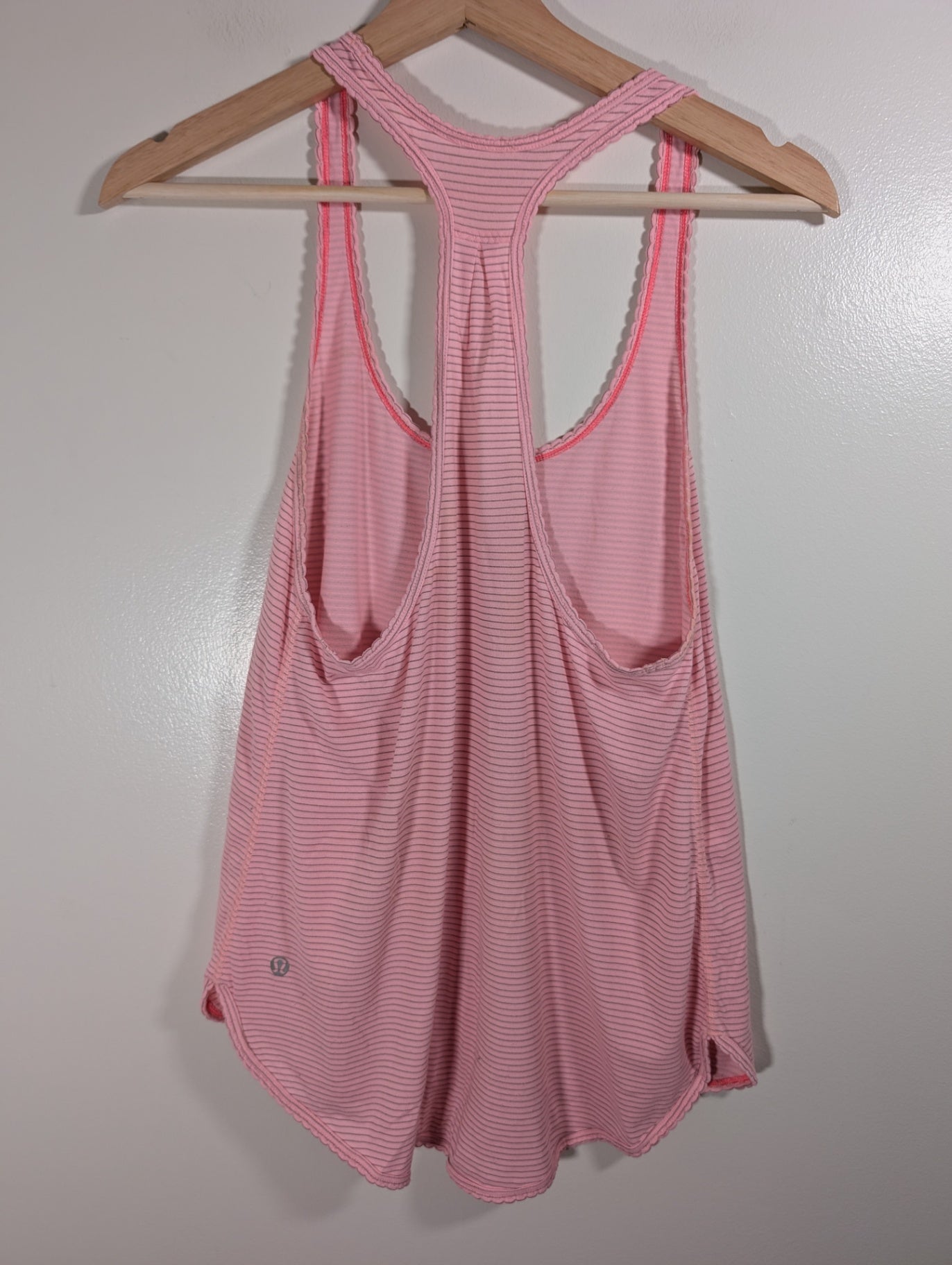 Lululemon pink stripped racerback - appears SZ 6/8