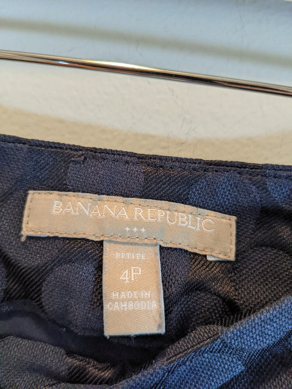 Banana Republic Navy Skirt - Sz 4P