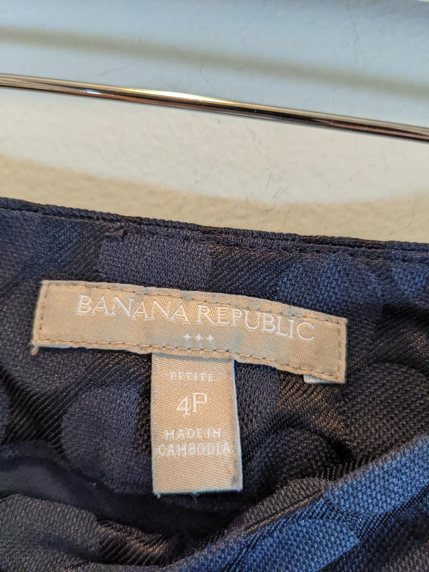 Banana Republic Navy Skirt - Sz 4P
