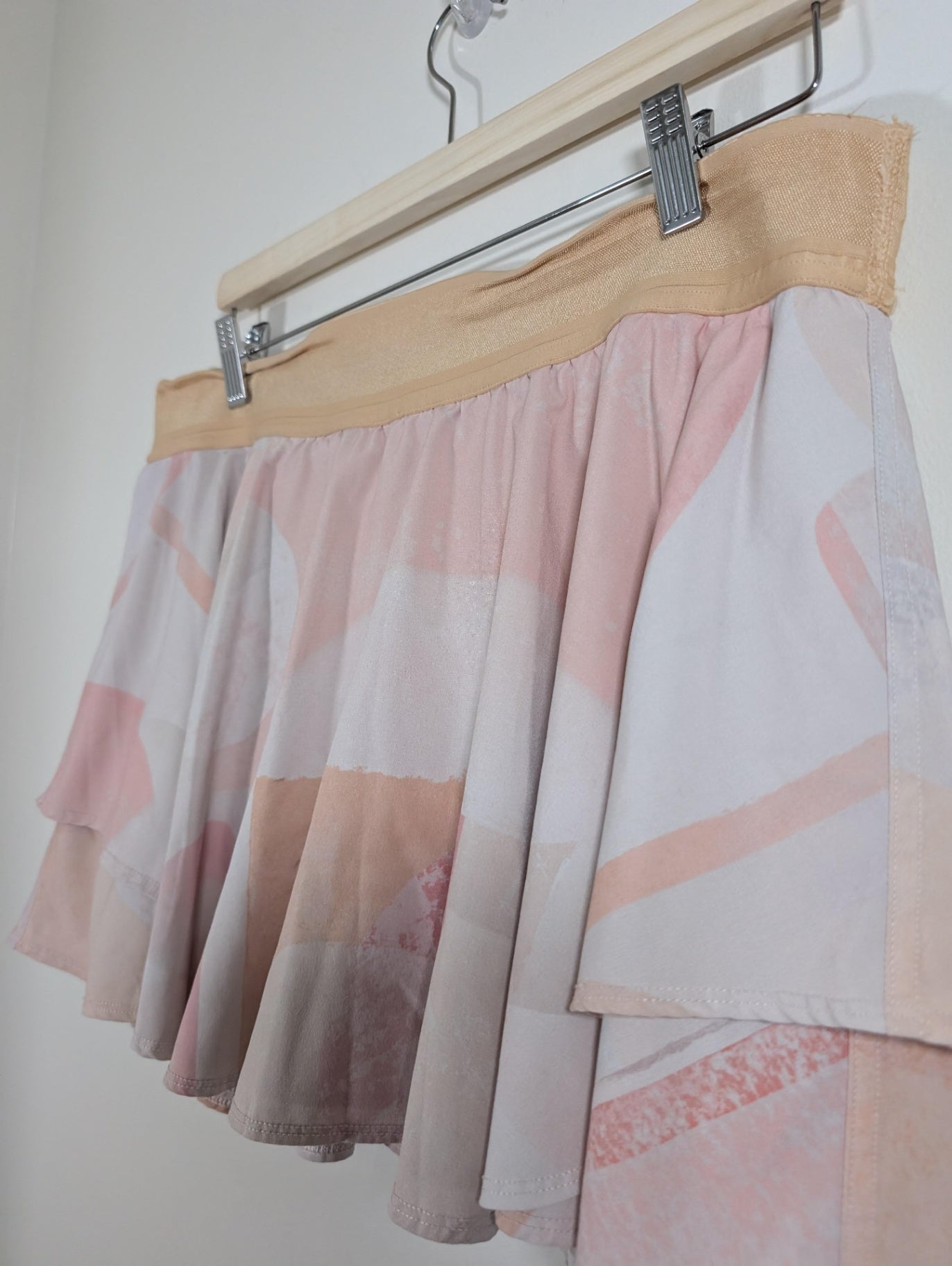 Lululemon Court Rival Skirt - SZ 14