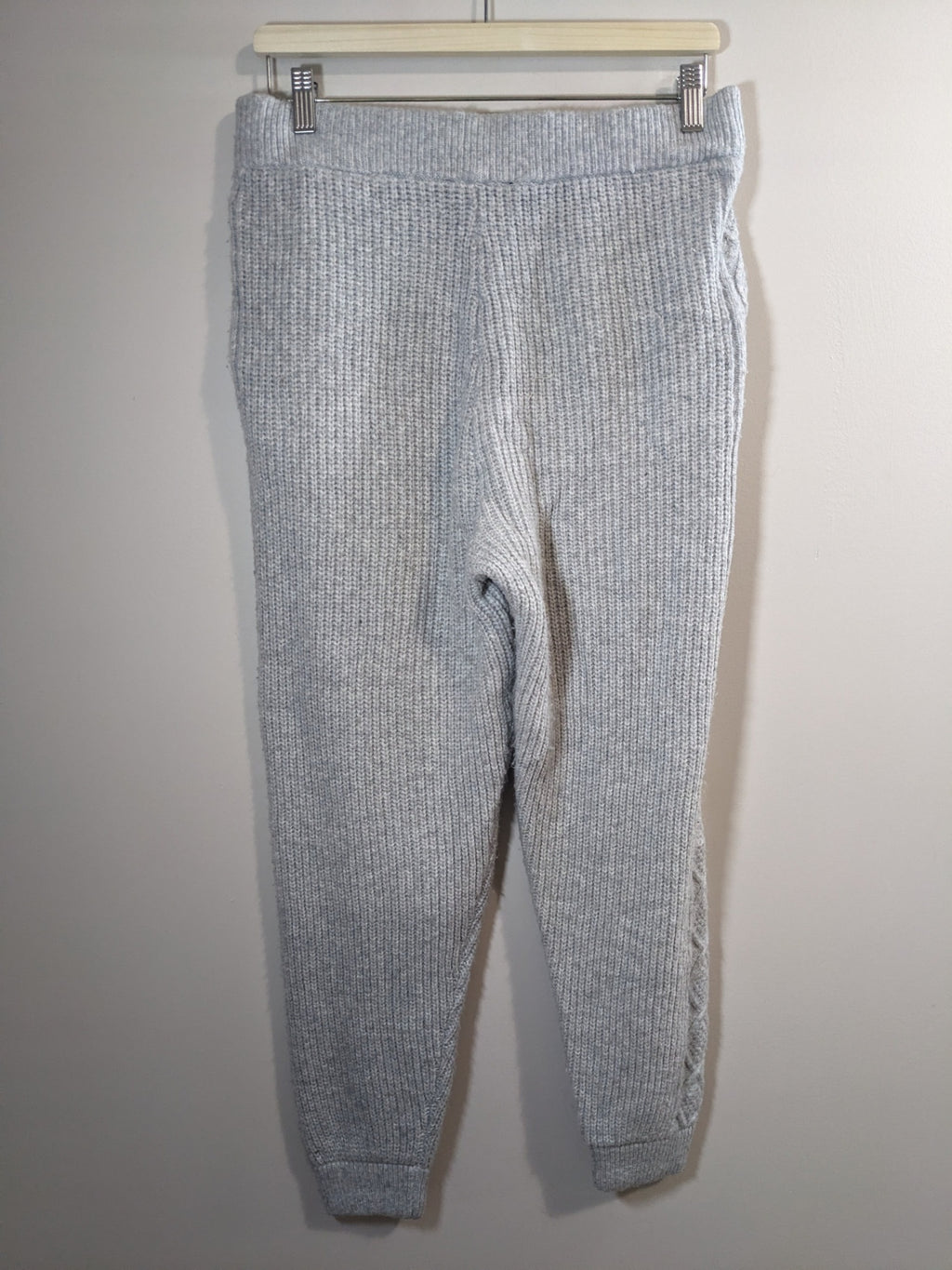 Express Cable Knit Joggers - Medium