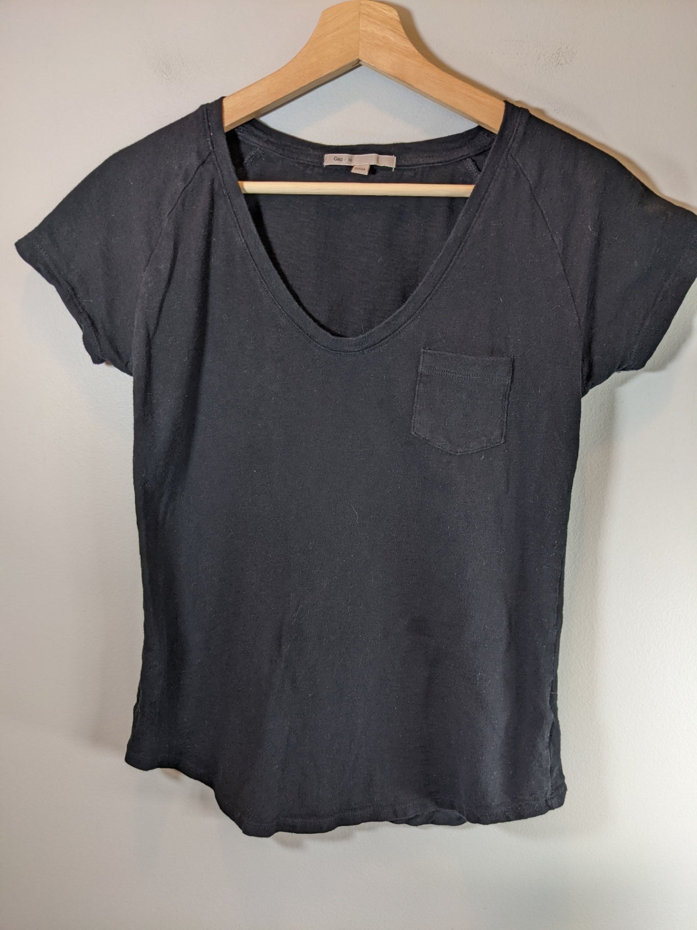 Gap Black T-Shirt -XS