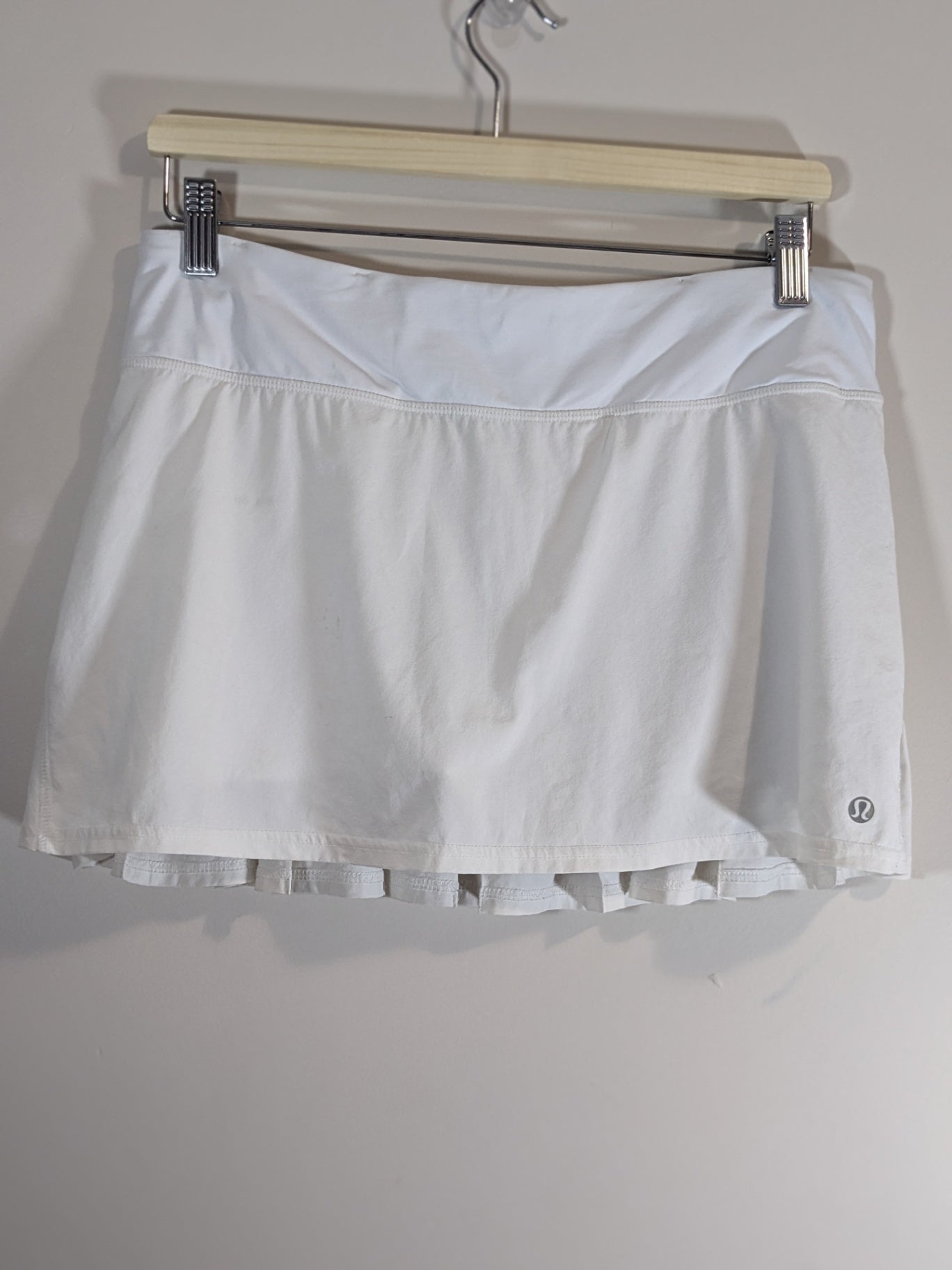 Lululemon Circuit Breaker Skirt - Sz 6
