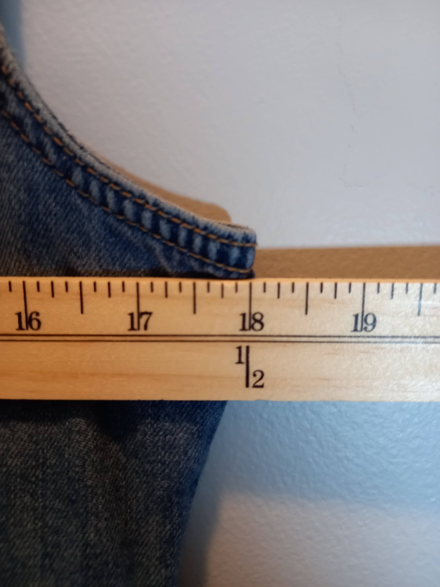 Old Navy Jean Distressed Vest Sz M