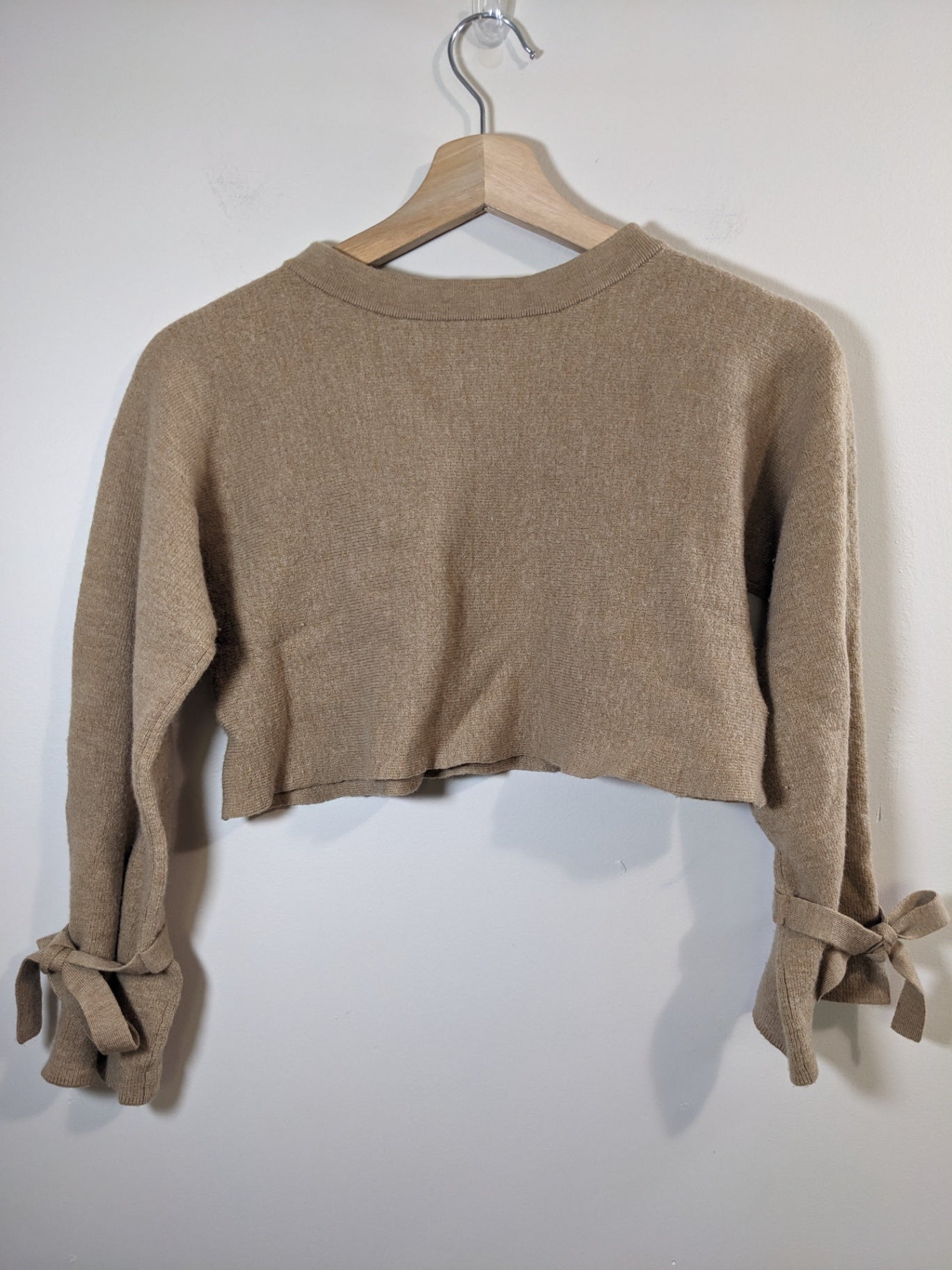 Wilfred Tan Crop Sweater - Small