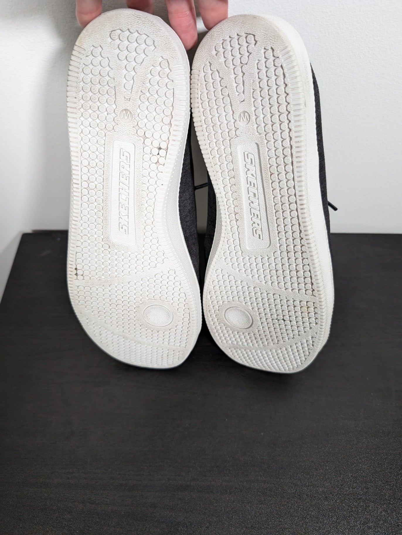 Sketchers Wide Fit Memory Foam Sneakers - 9.5