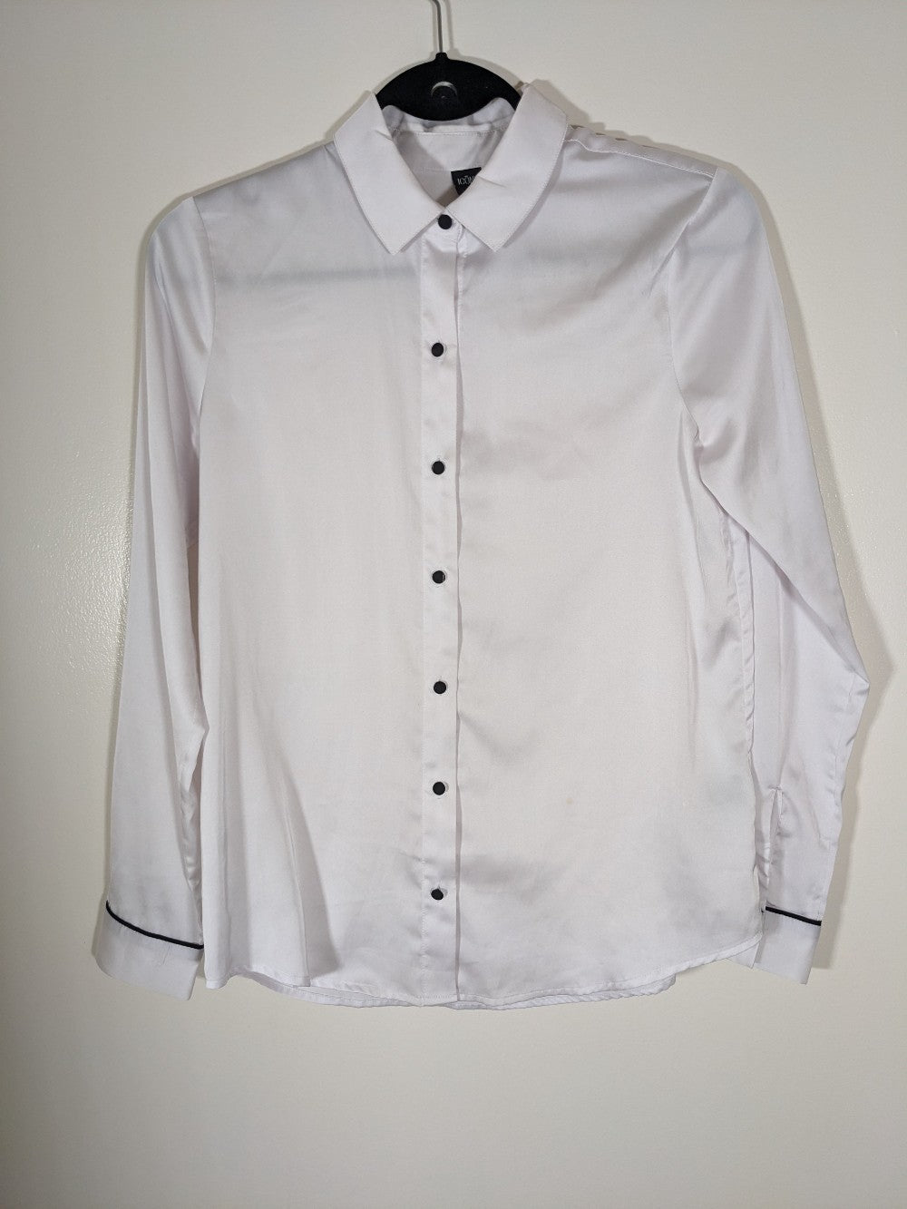 Icone white long-sleeve blouse - Small (Minor Flaw)