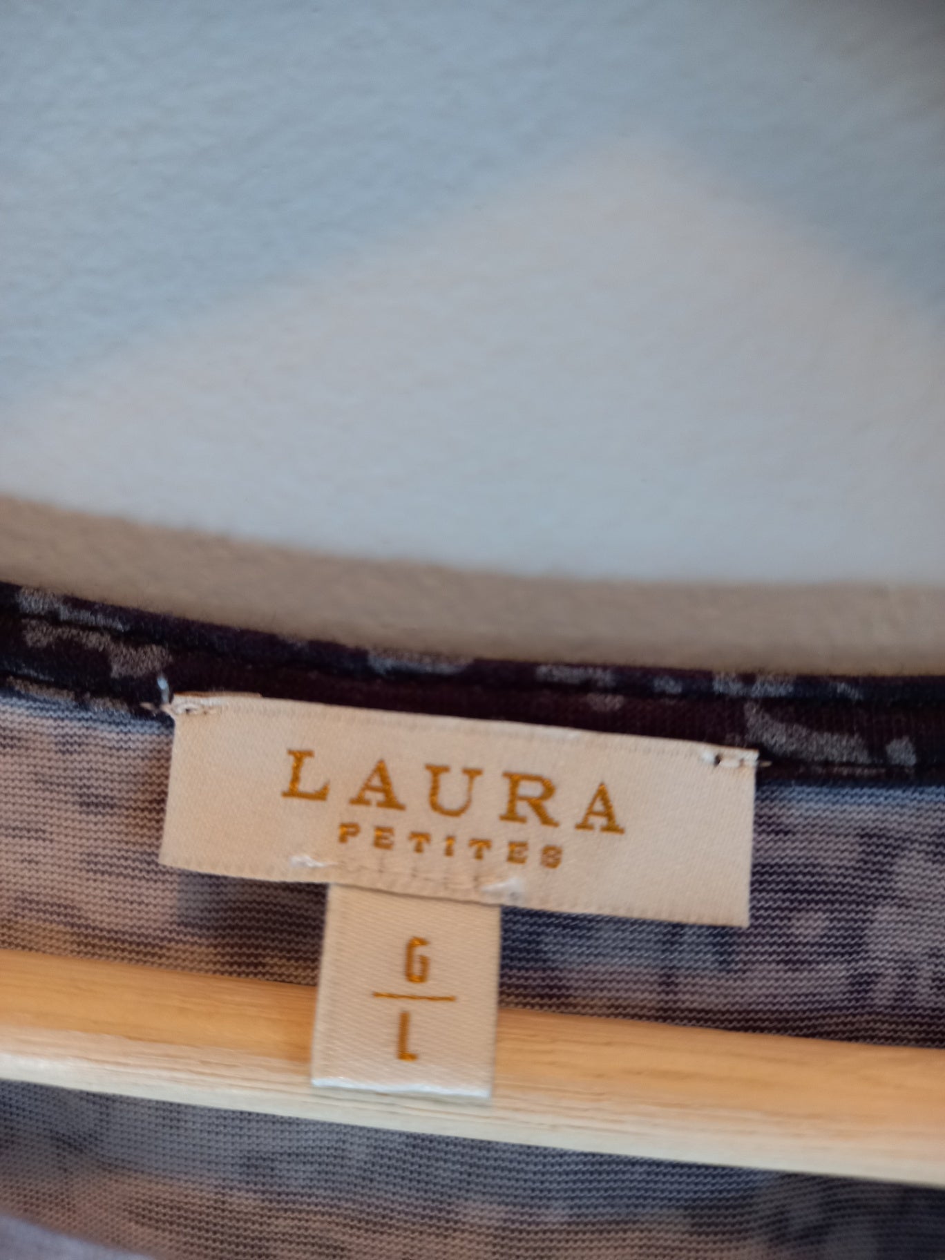 Laura Petites White Floral Blouse - Large