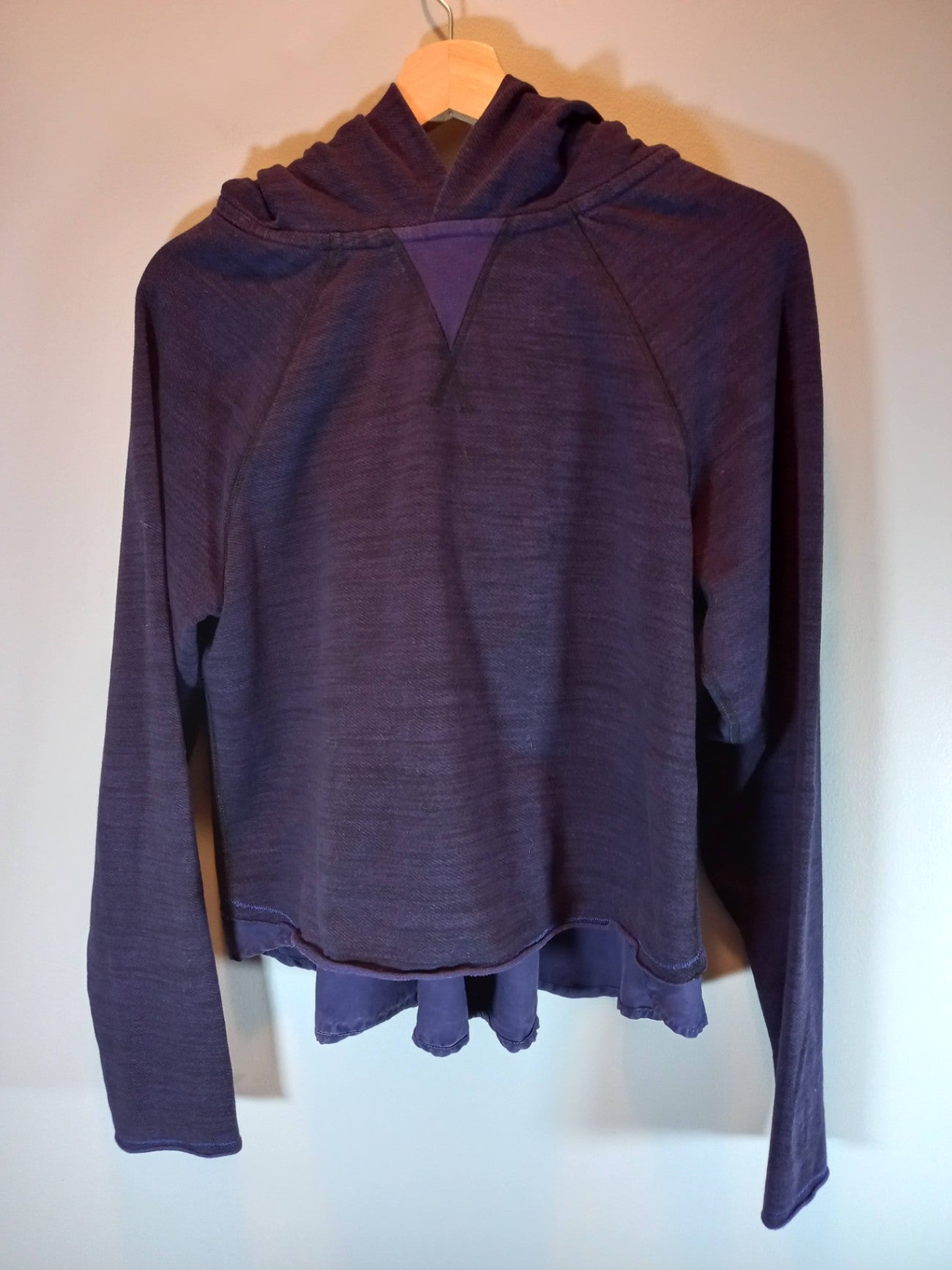 Lululemon Back Pleat Purple Hoodie Sz 8