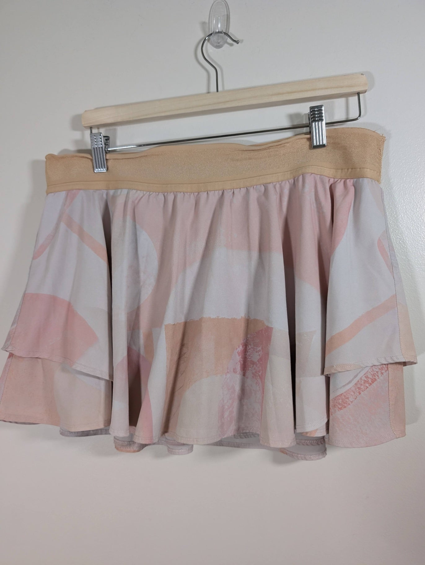 Lululemon Court Rival Skirt - SZ 14