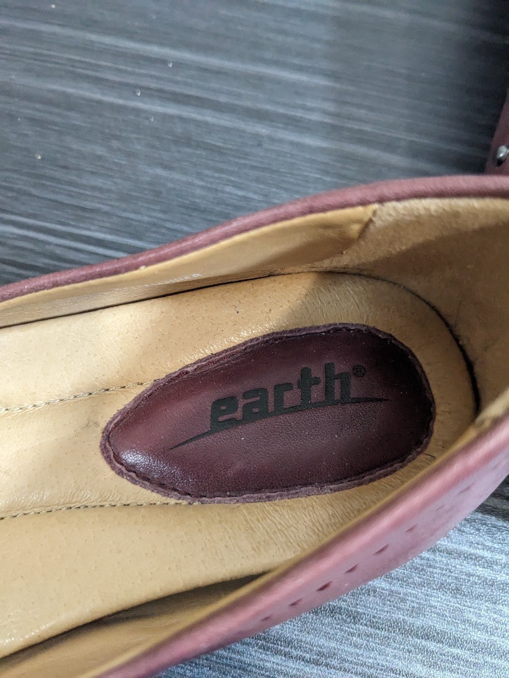 Earth Bellflower Merlot Ballet Flats - Sz 6.5