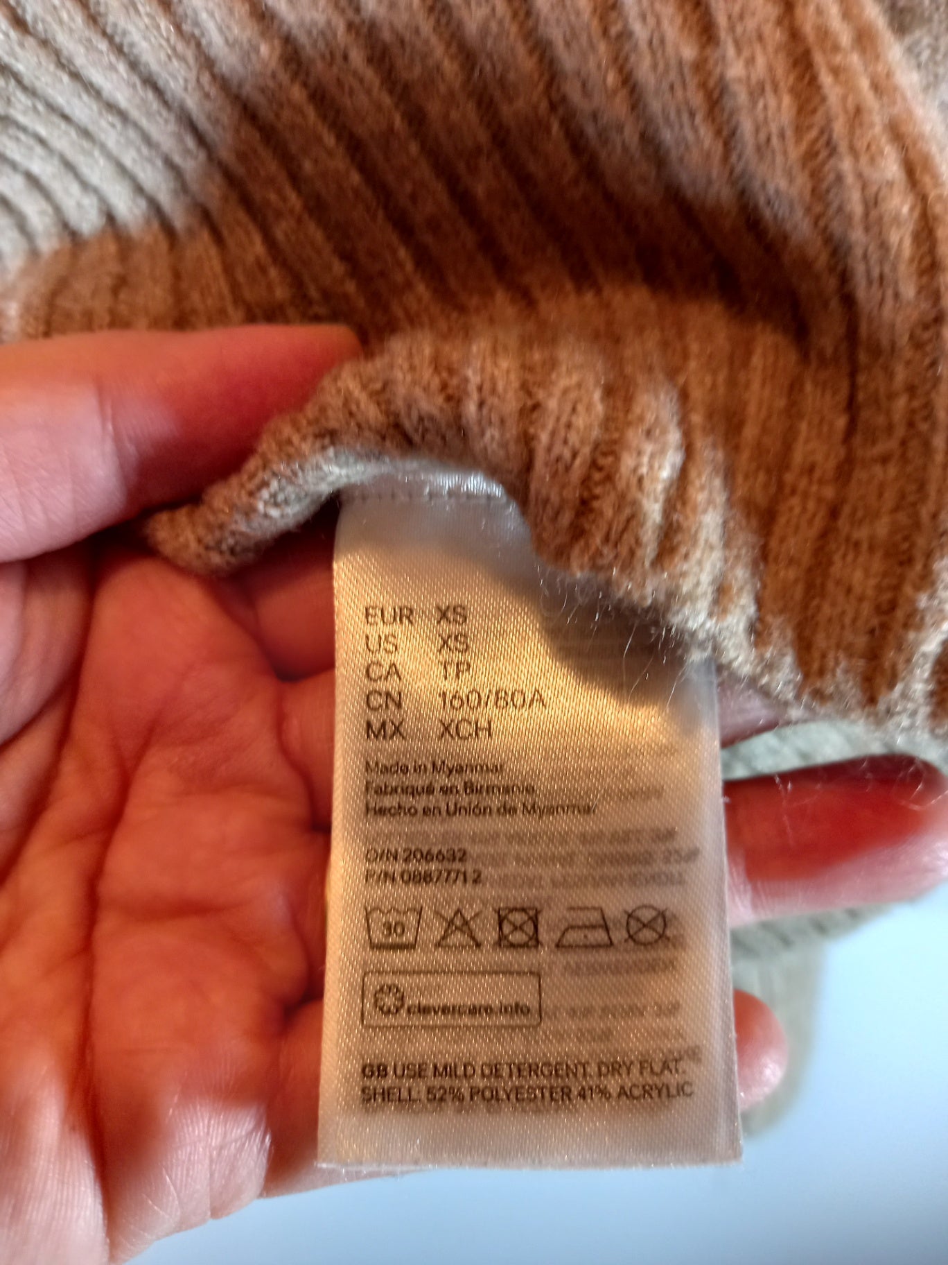 H&M Tan Turtleneck Sweater Sz XS