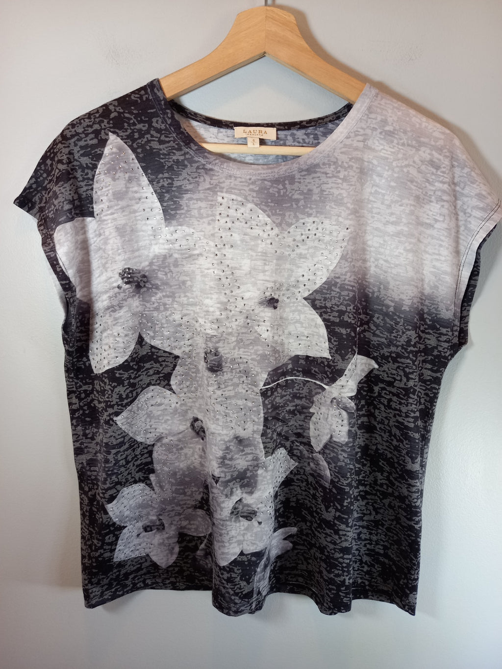 Laura Petites White Floral Blouse - Large
