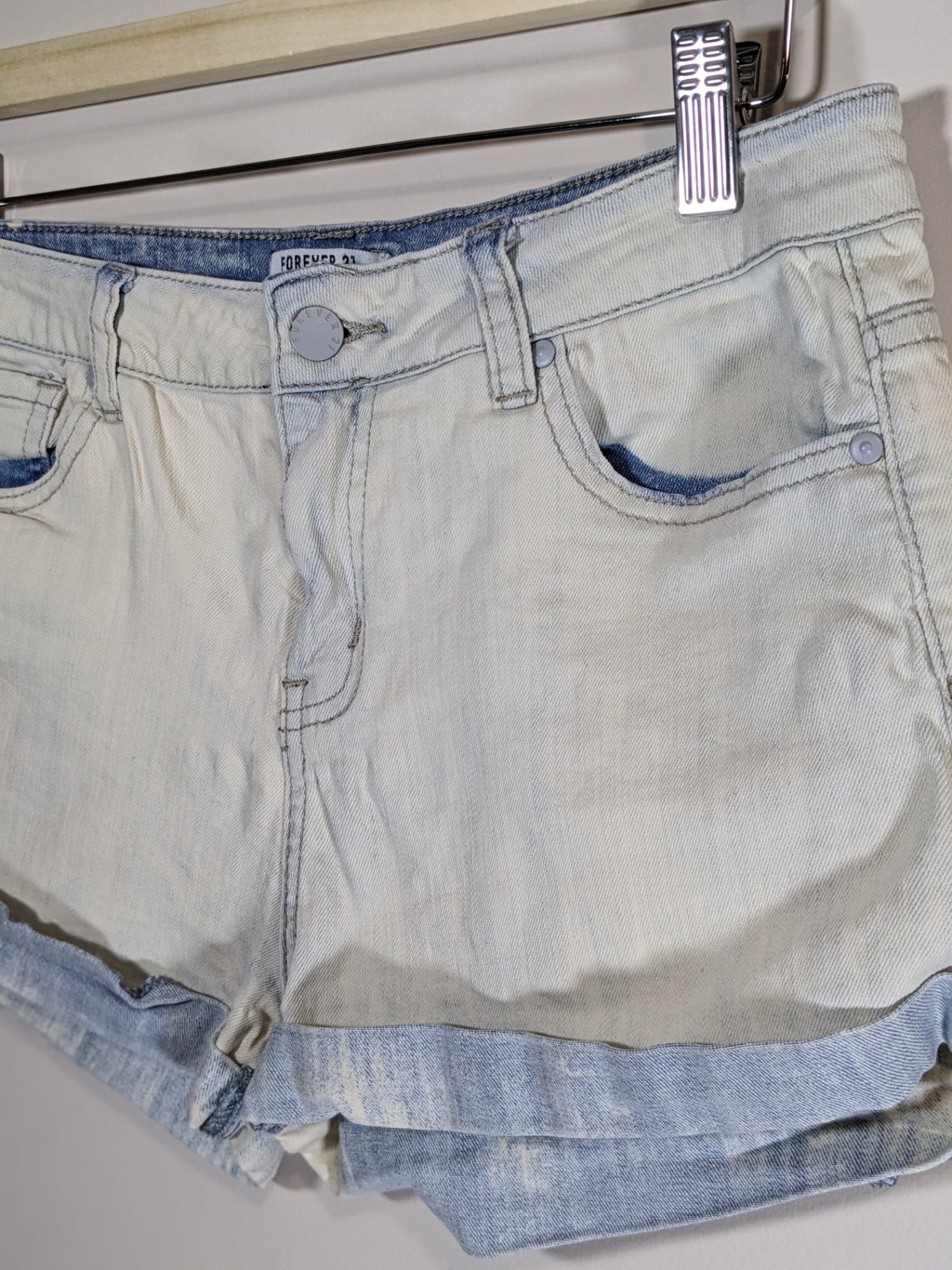 Forever 21 Denim Jean Shorts - Sz 28