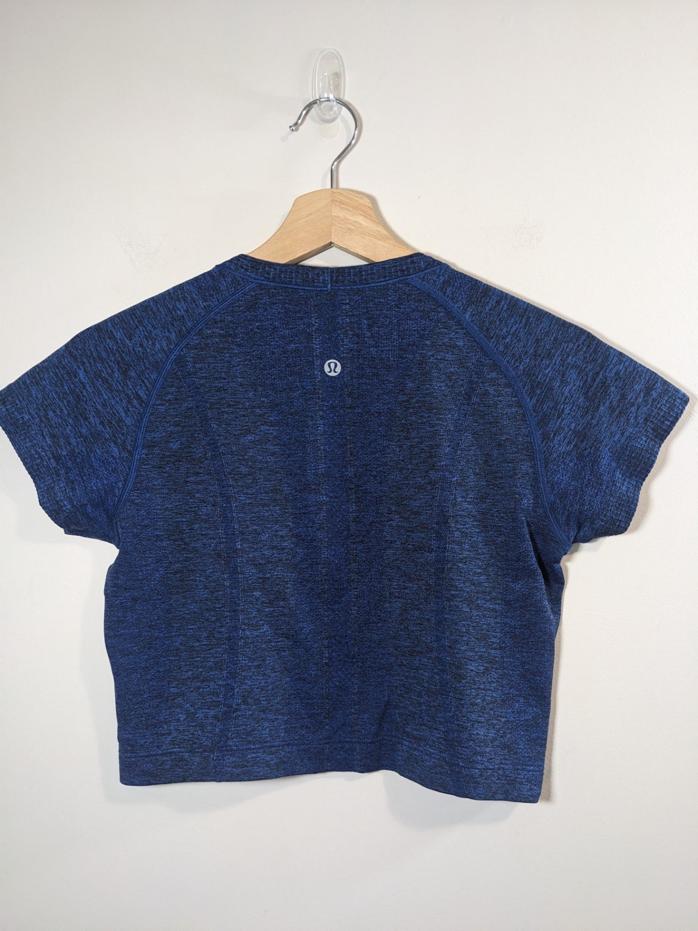 Lululemon Swift Tee Crop - appears sz 6