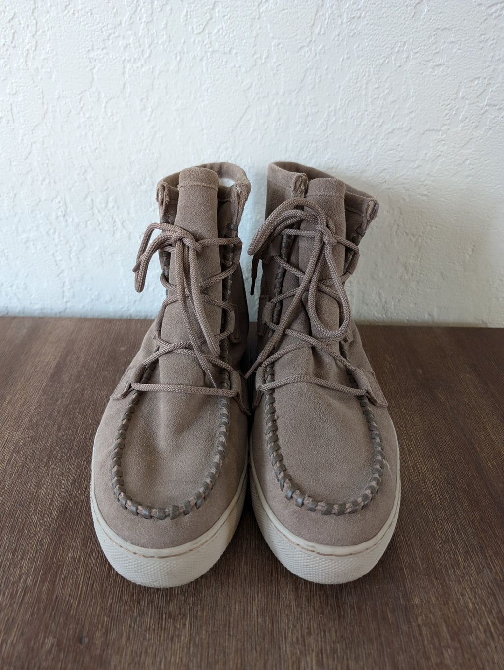Cougar Fabiola Suede Waterproof Boot - SZ 9M