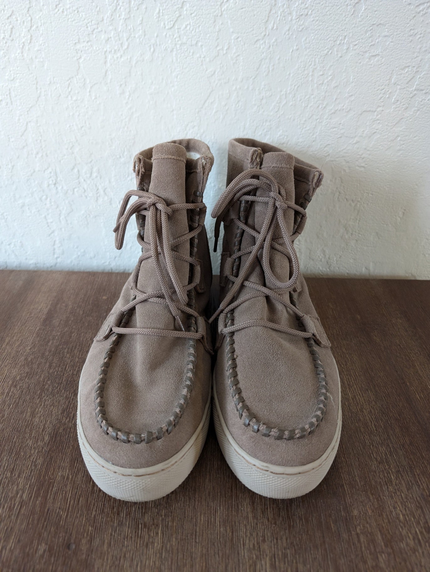 Cougar Fabiola Suede Waterproof Boot - SZ 9M