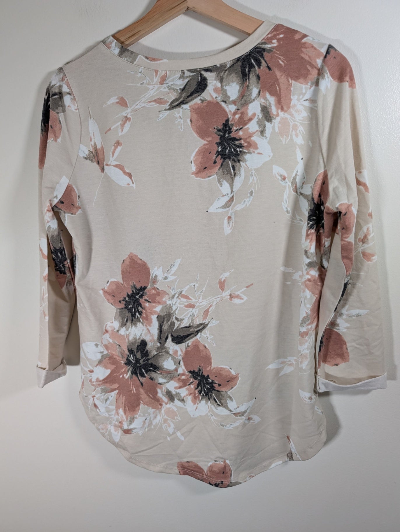 Eclipse Floral 3/4 Length Sleeve - Small