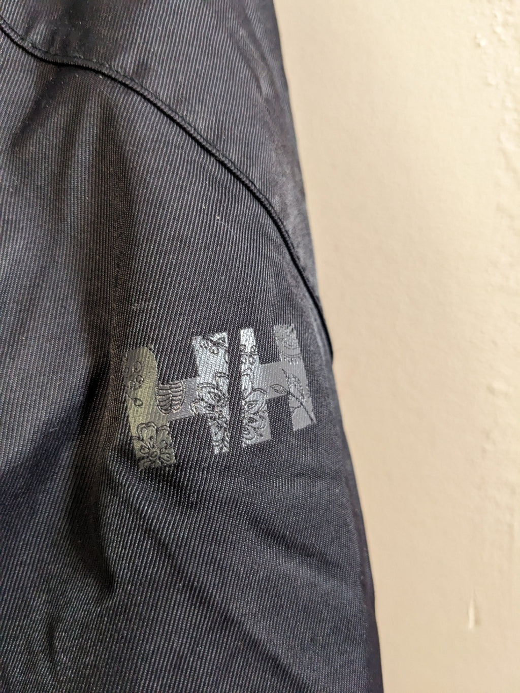 Helly Hansen Winter Jacket - Small