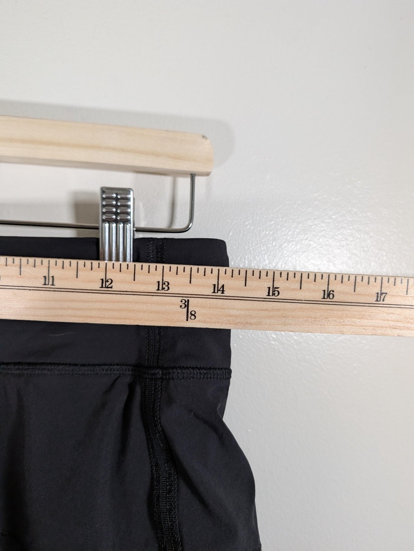 Lululemon black pace rival skirt - SZ 6