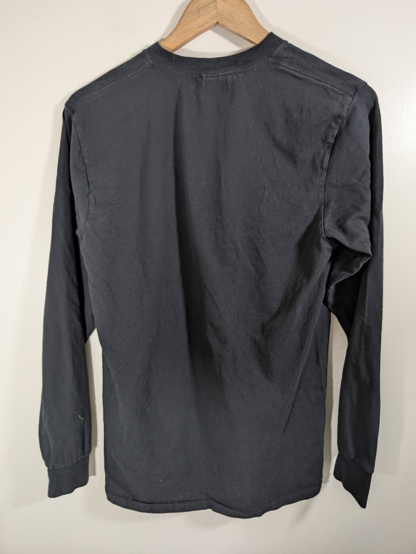 Empyre Graphic Long sleeve - Medium